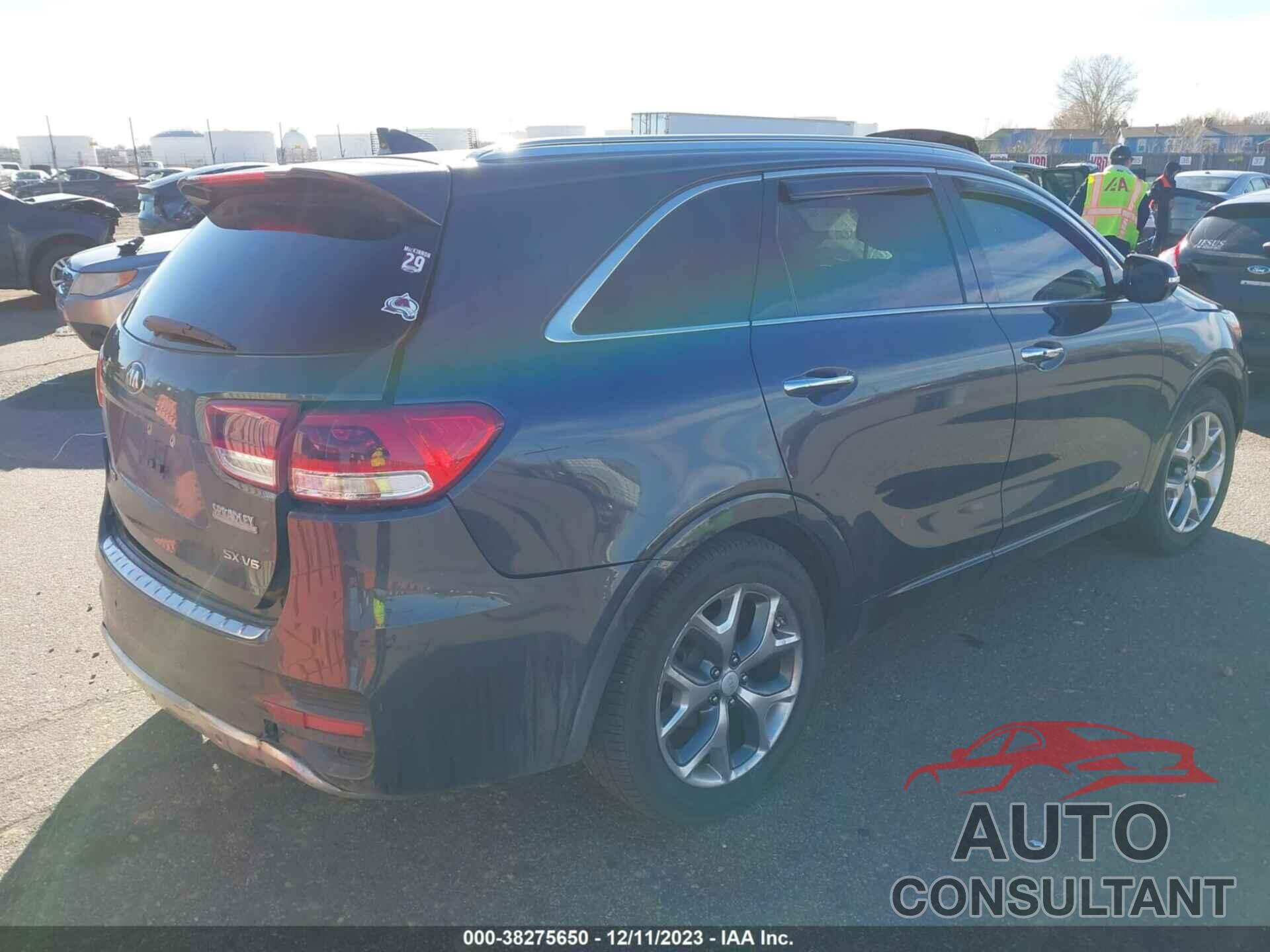 KIA SORENTO 2017 - 5XYPKDA50HG260642