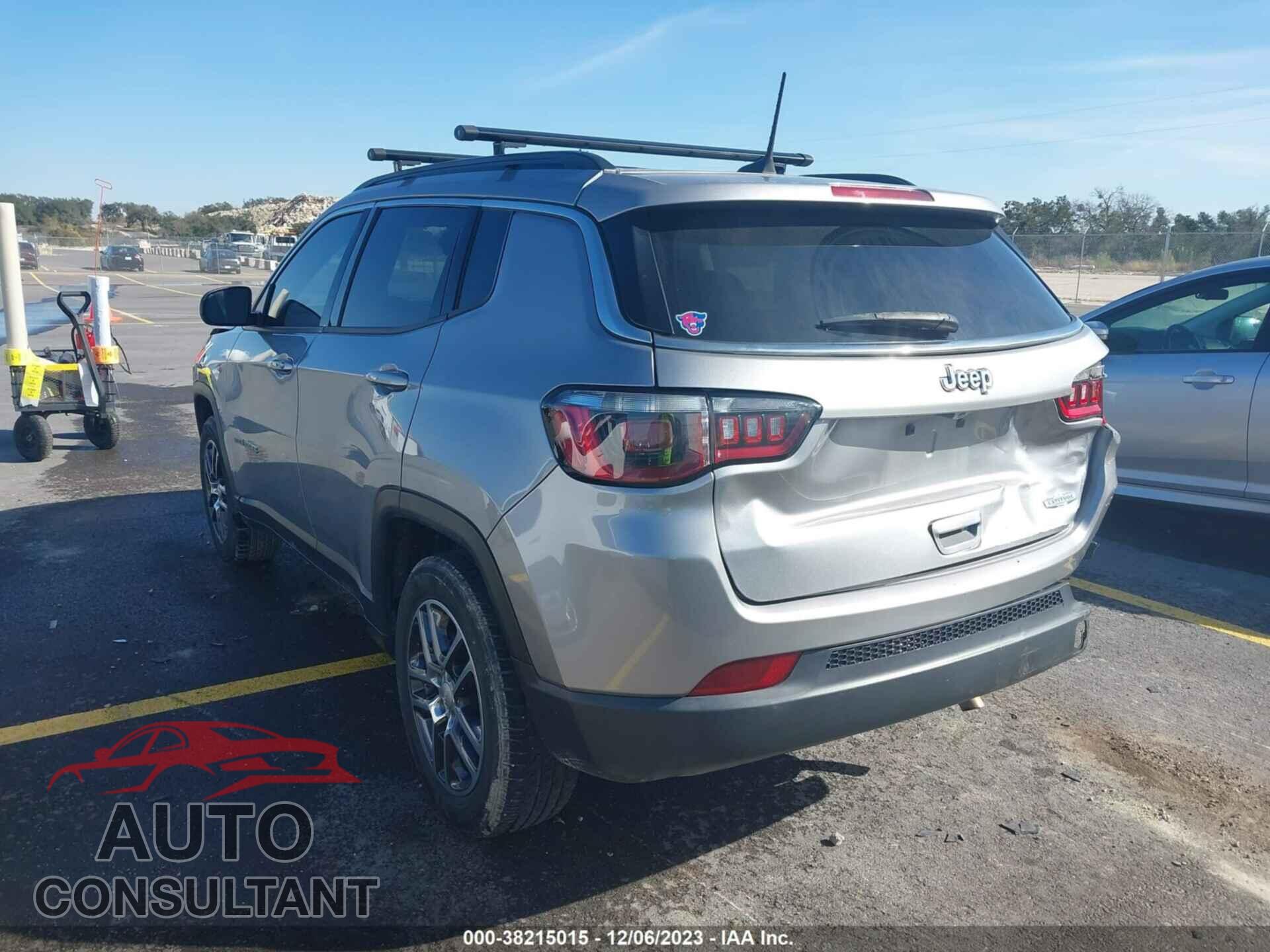 JEEP COMPASS 2018 - 3C4NJCBB2JT287008
