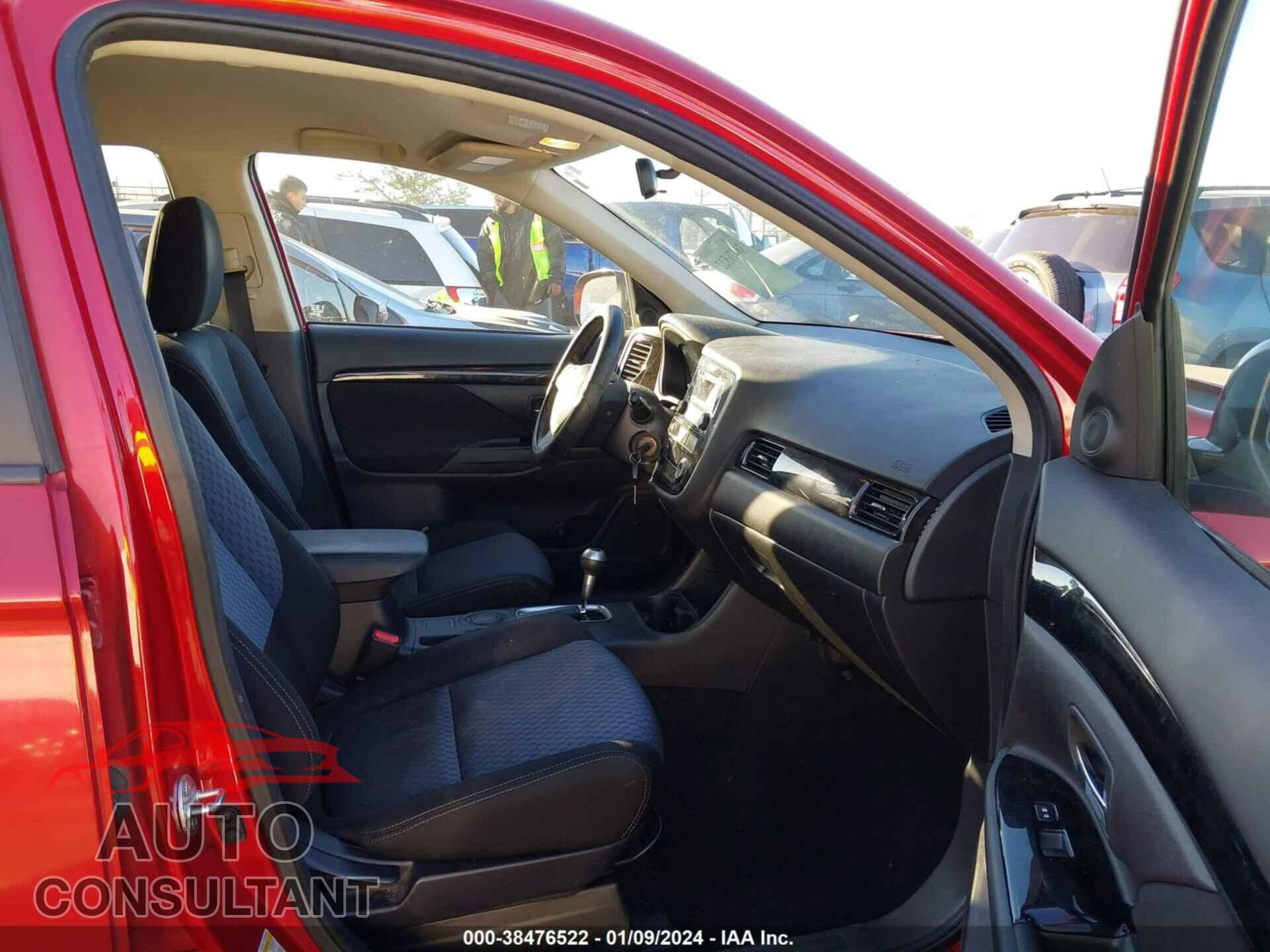 MITSUBISHI OUTLANDER 2015 - JA4AD2A35FZ006162
