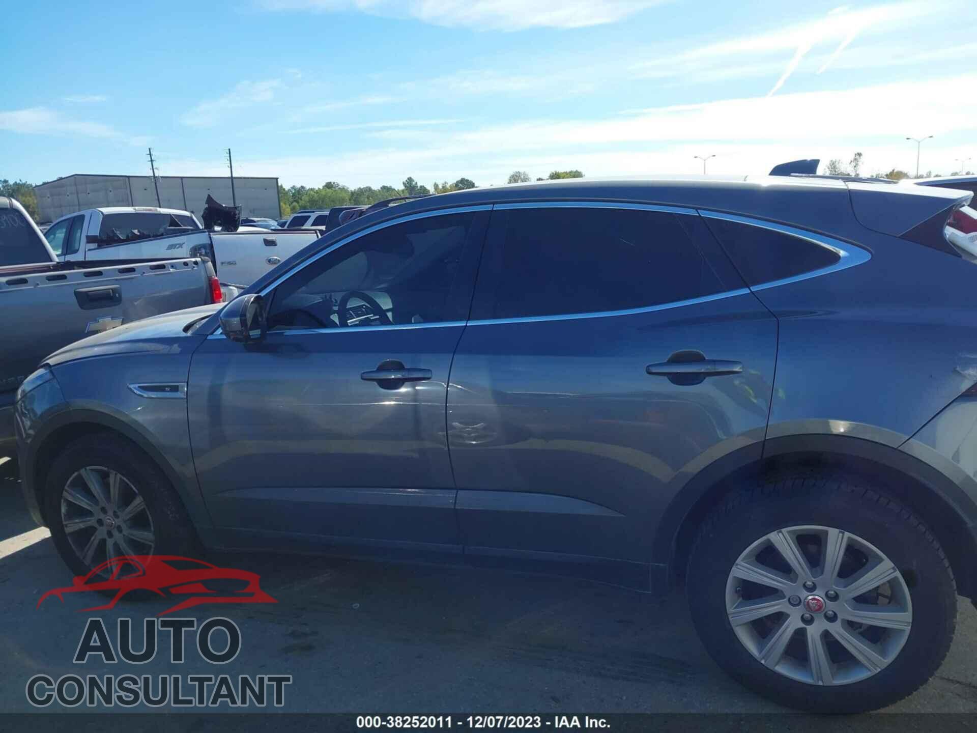 JAGUAR E-PACE 2018 - SADFJ2FX3J1Z25072
