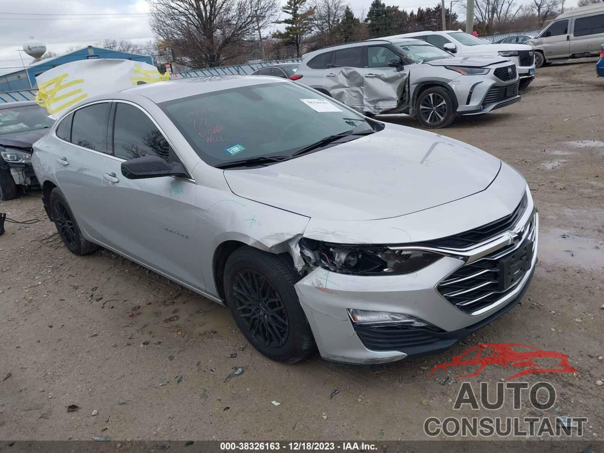 CHEVROLET MALIBU 2020 - 1G1ZB5ST9LF015256