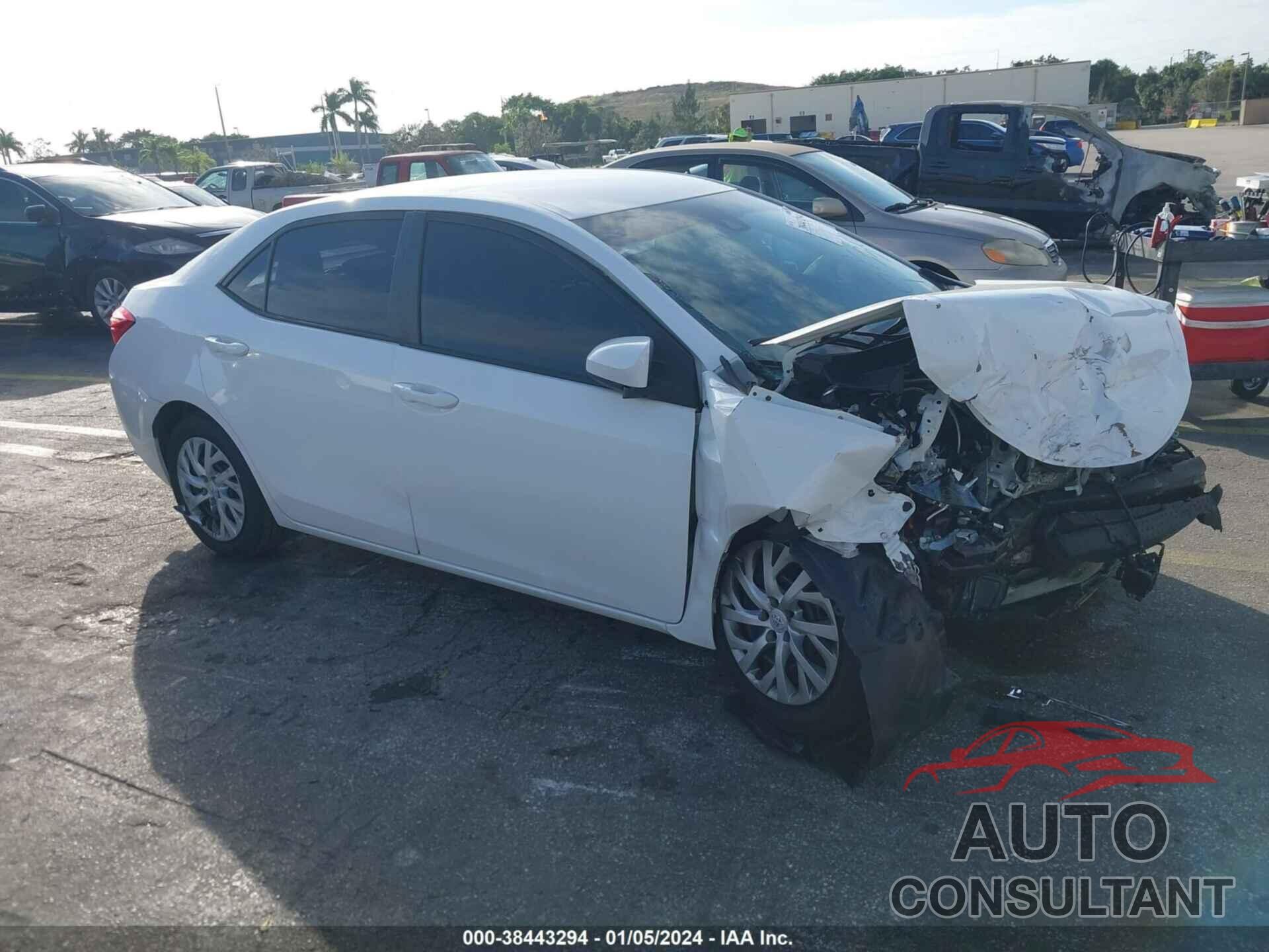 TOYOTA COROLLA 2019 - 5YFBURHE4KP946239