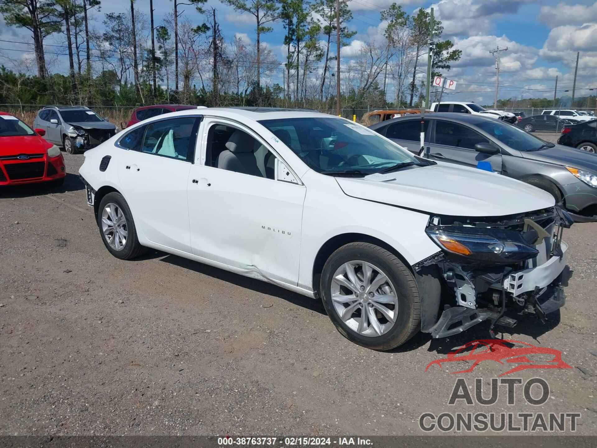 CHEVROLET MALIBU 2022 - 1G1ZD5ST6NF154760