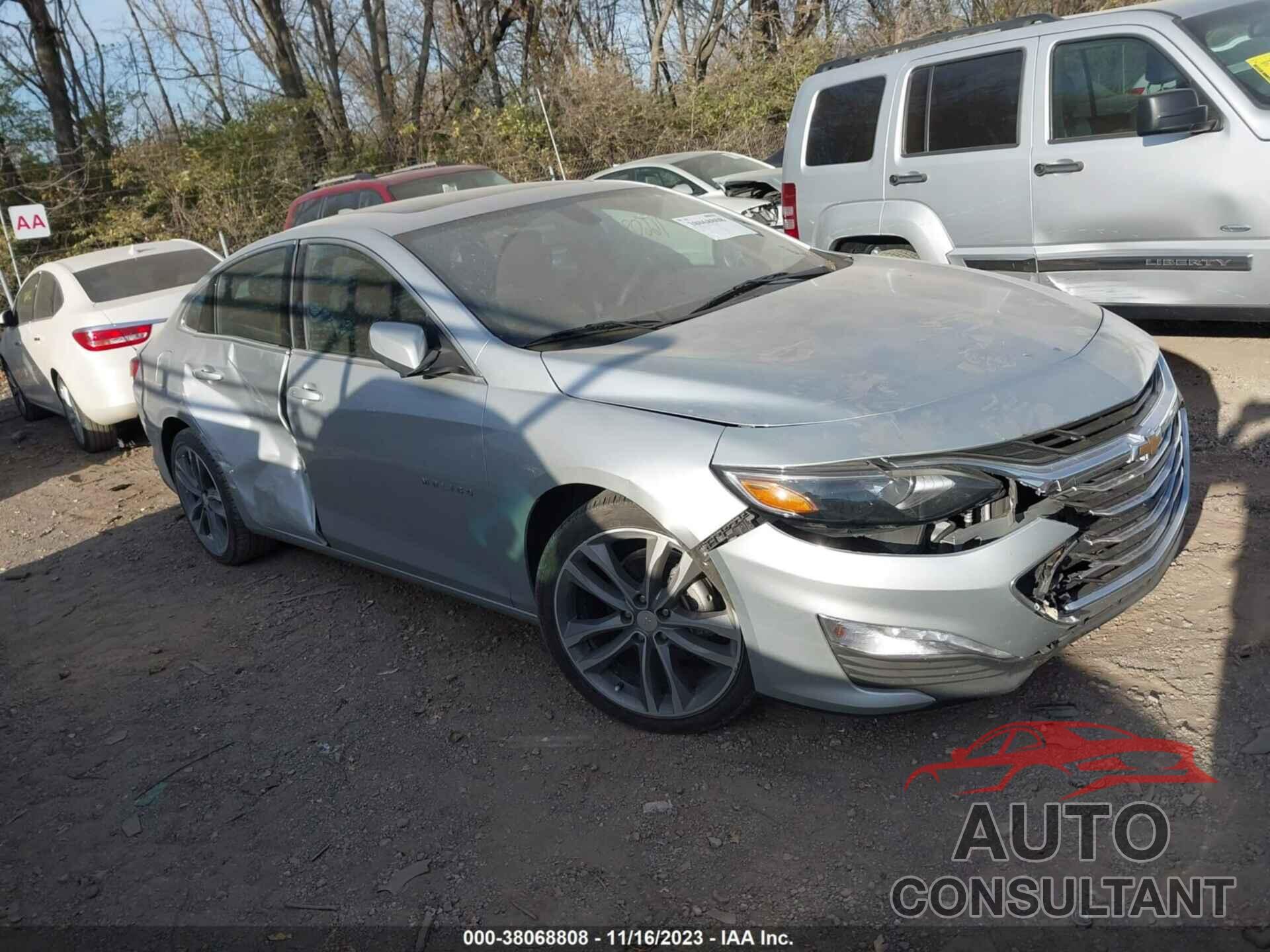CHEVROLET MALIBU 2021 - 1G1ZD5ST9MF005810