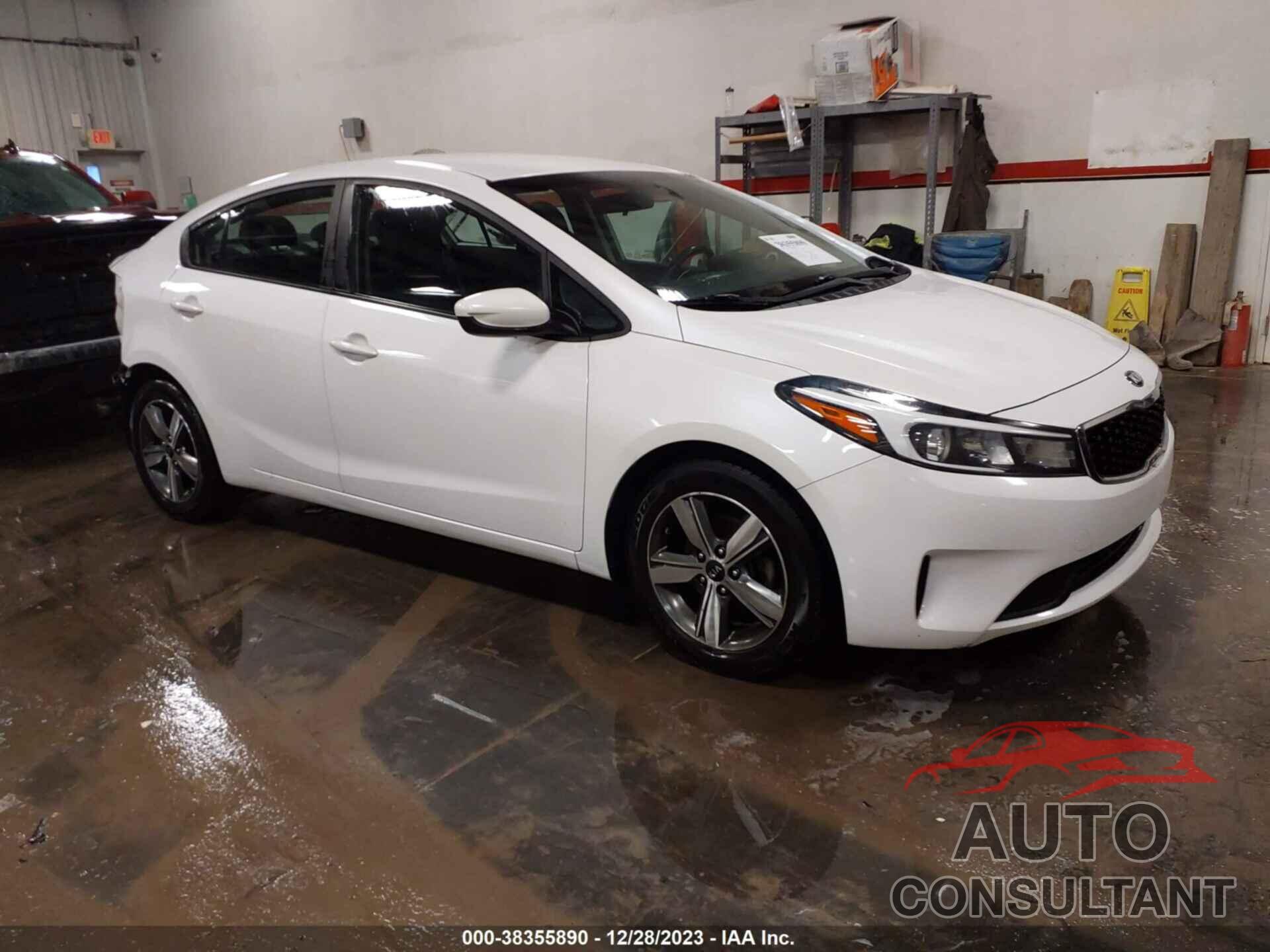 KIA FORTE 2018 - 3KPFL4A7XJE201658