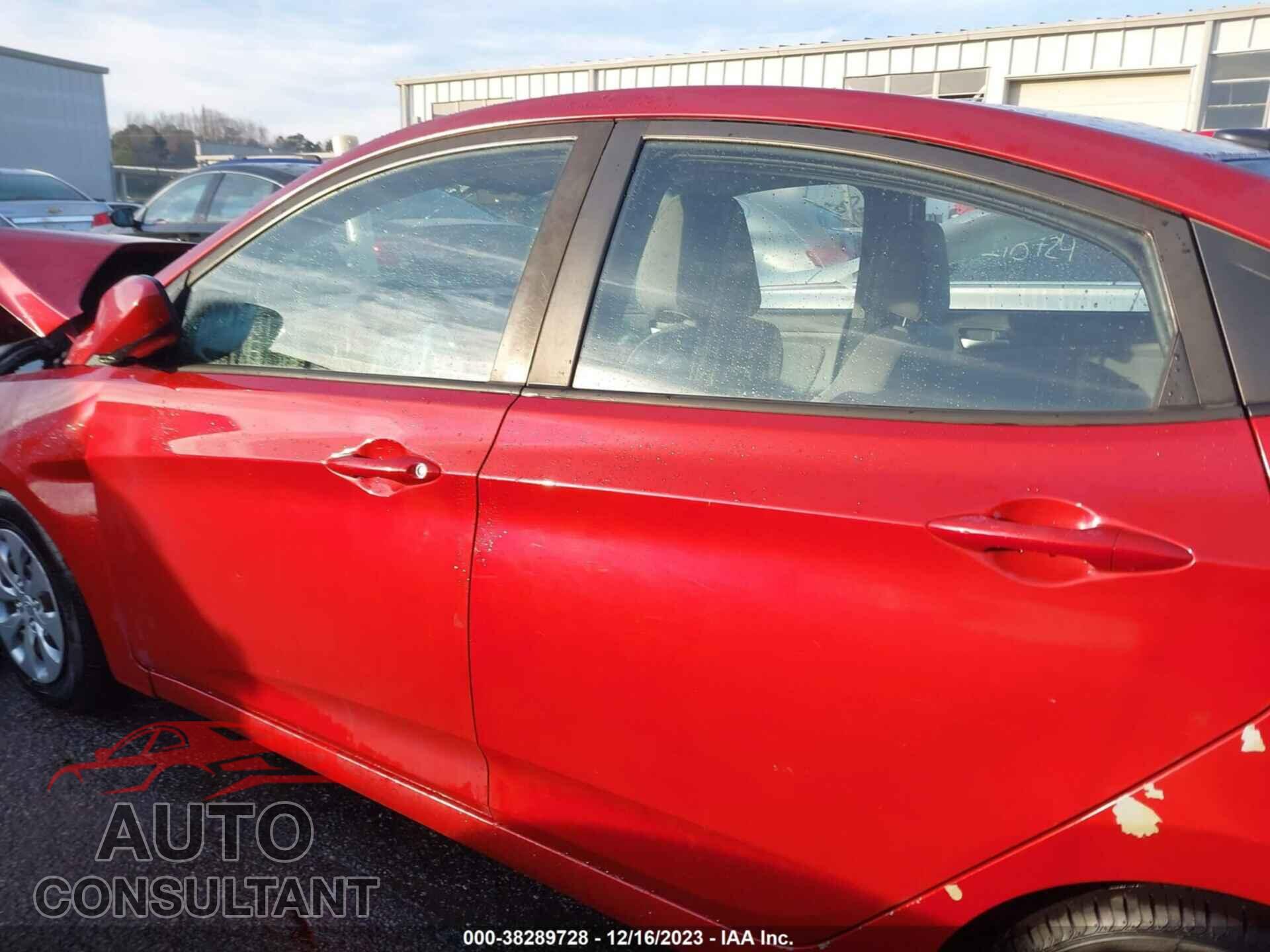 HYUNDAI ACCENT 2017 - KMHCT4AE1HU369844