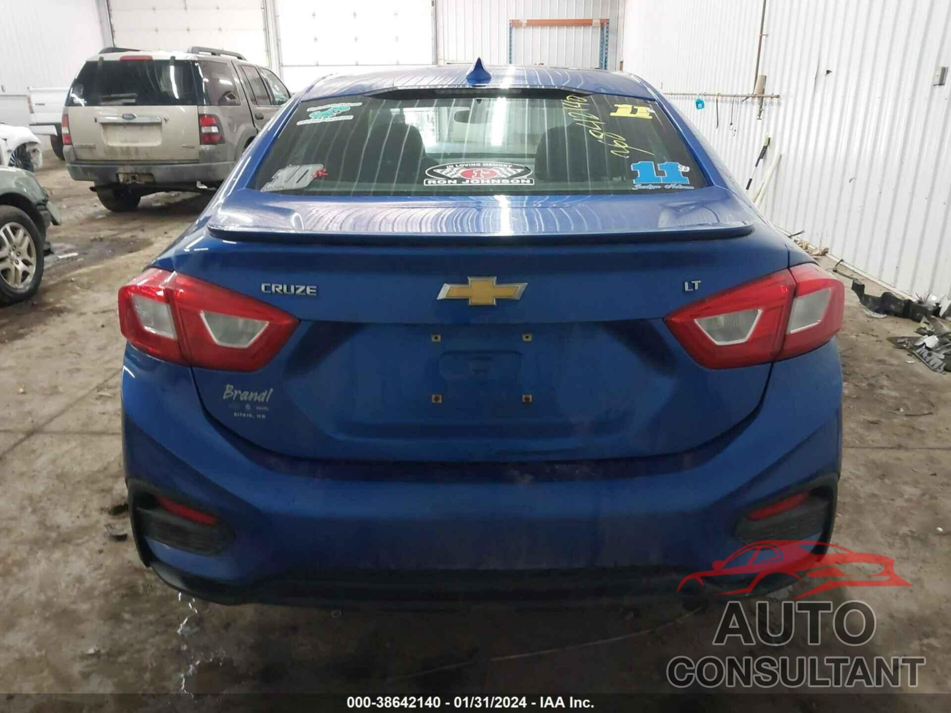 CHEVROLET CRUZE 2016 - 1G1BE5SM6G7236461