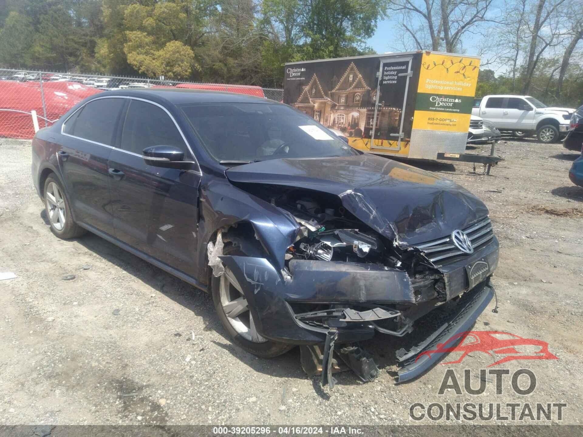 VOLKSWAGEN PASSAT 2015 - 1VWAS7A33FC109475