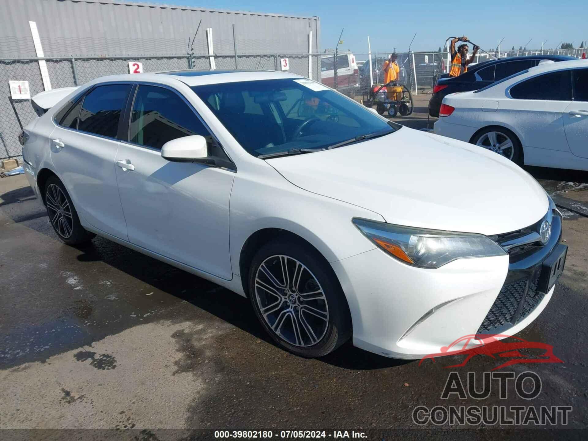 TOYOTA CAMRY 2016 - 4T1BF1FK8GU186486