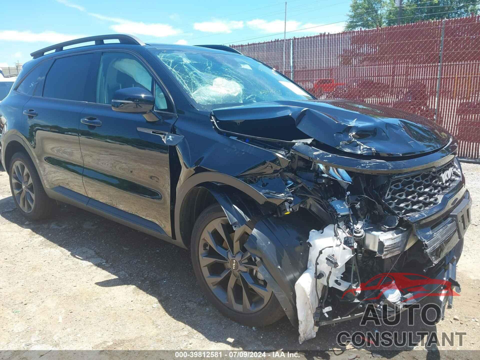 KIA SORENTO 2023 - 5XYRHDLF6PG243548