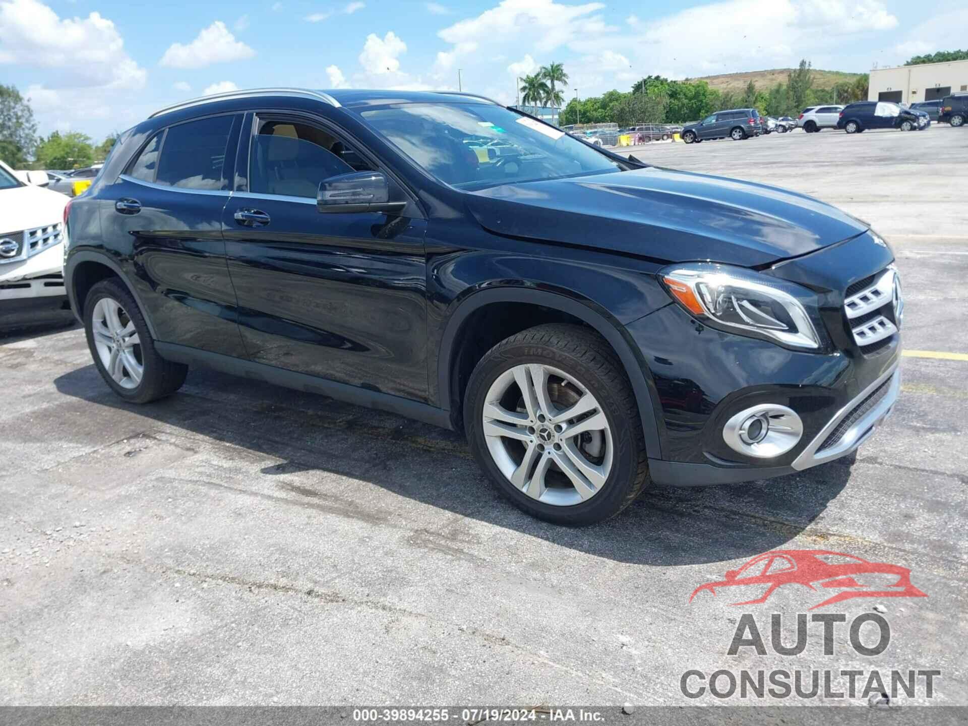 MERCEDES-BENZ GLA 250 2019 - WDCTG4EB3KU020503