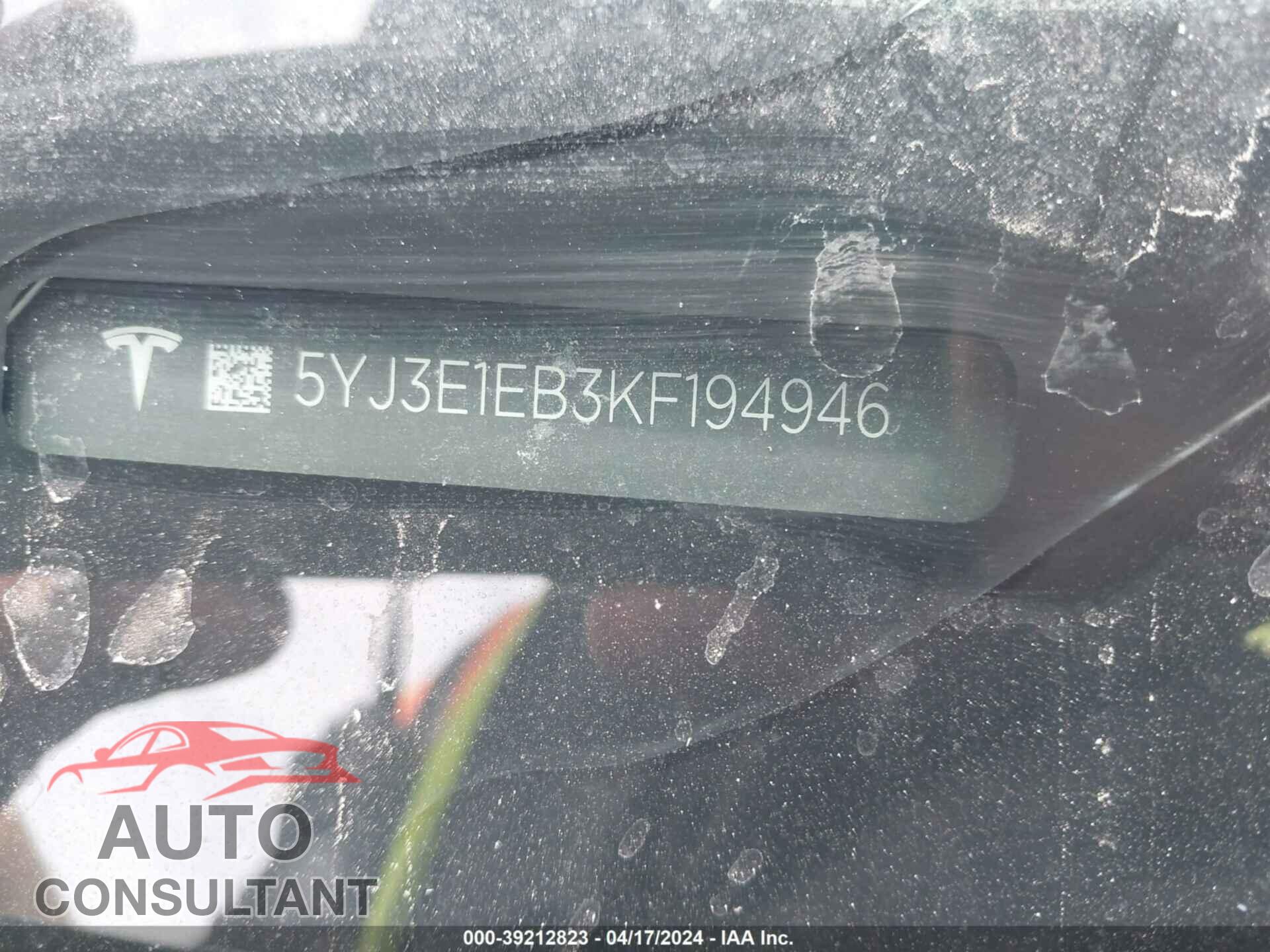 TESLA MODEL 3 2019 - 5YJ3E1EB3KF194946