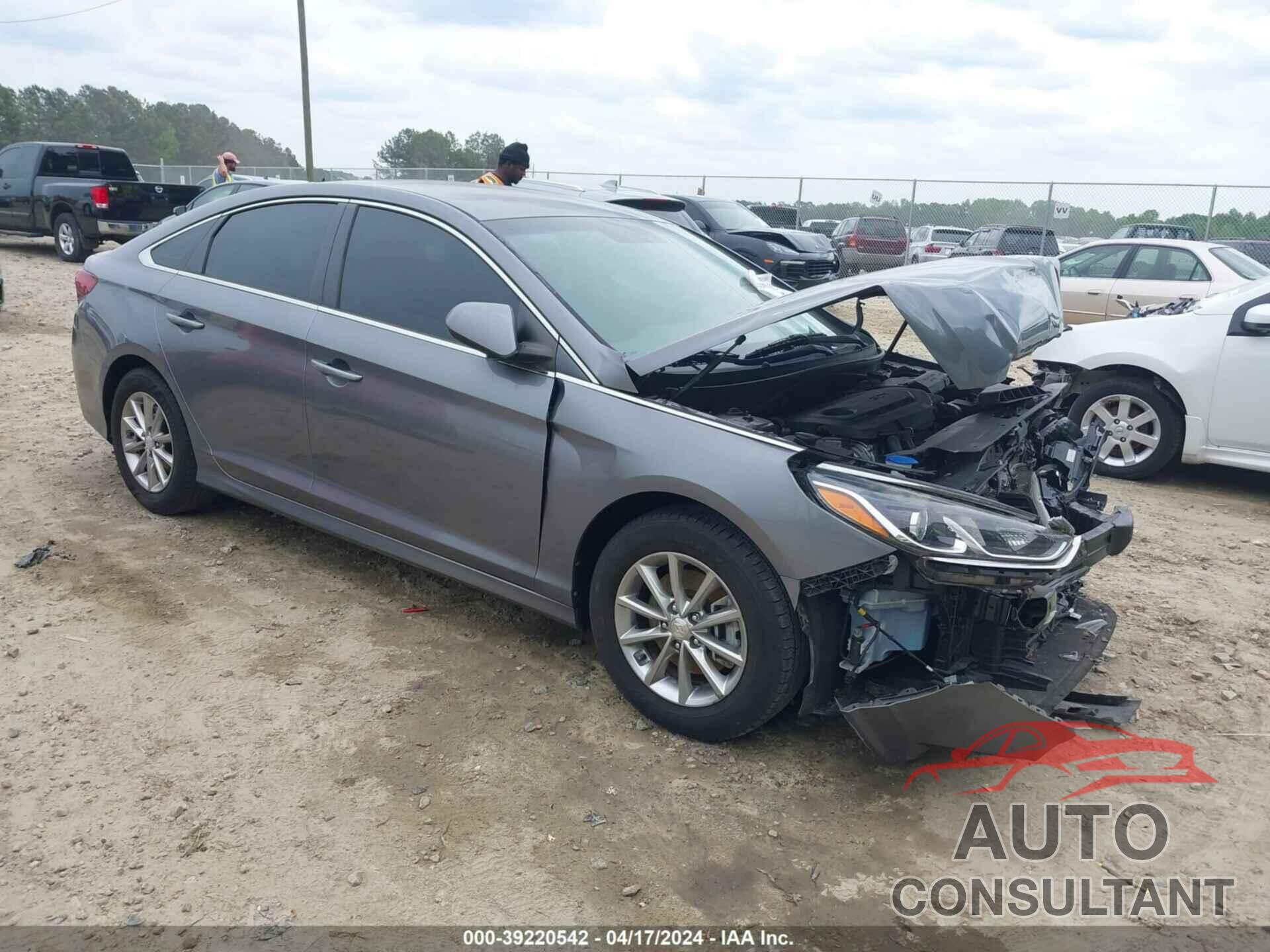 HYUNDAI SONATA 2018 - 5NPE24AF9JH637788