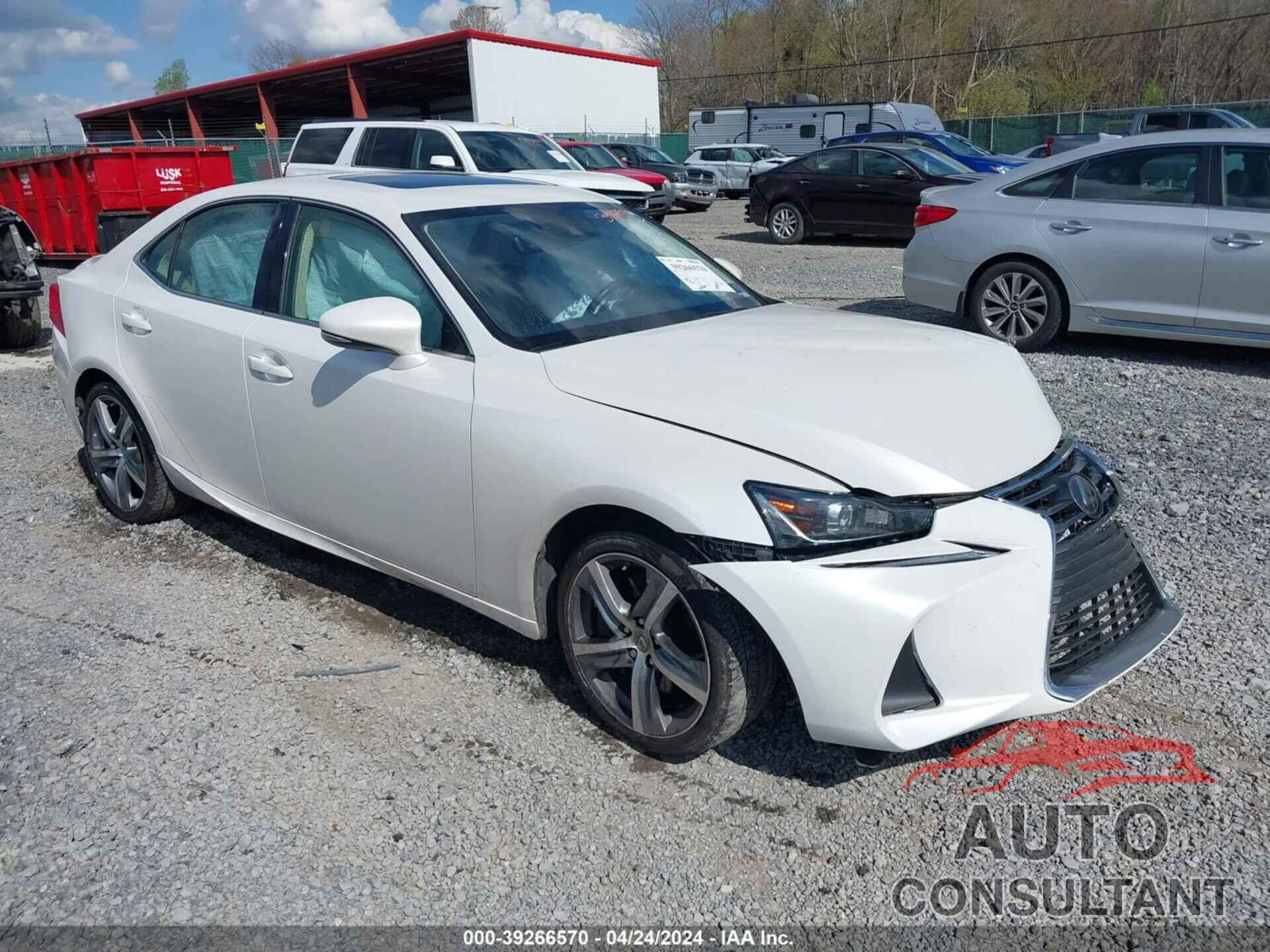 LEXUS IS 300 2018 - JTHC81D20J5029539