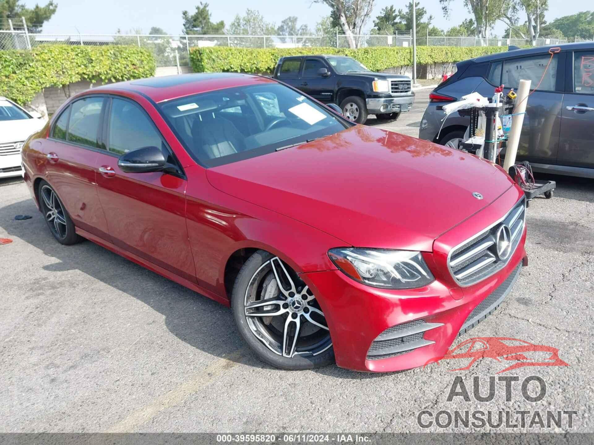 MERCEDES-BENZ E 300 2019 - WDDZF4JB2KA531071