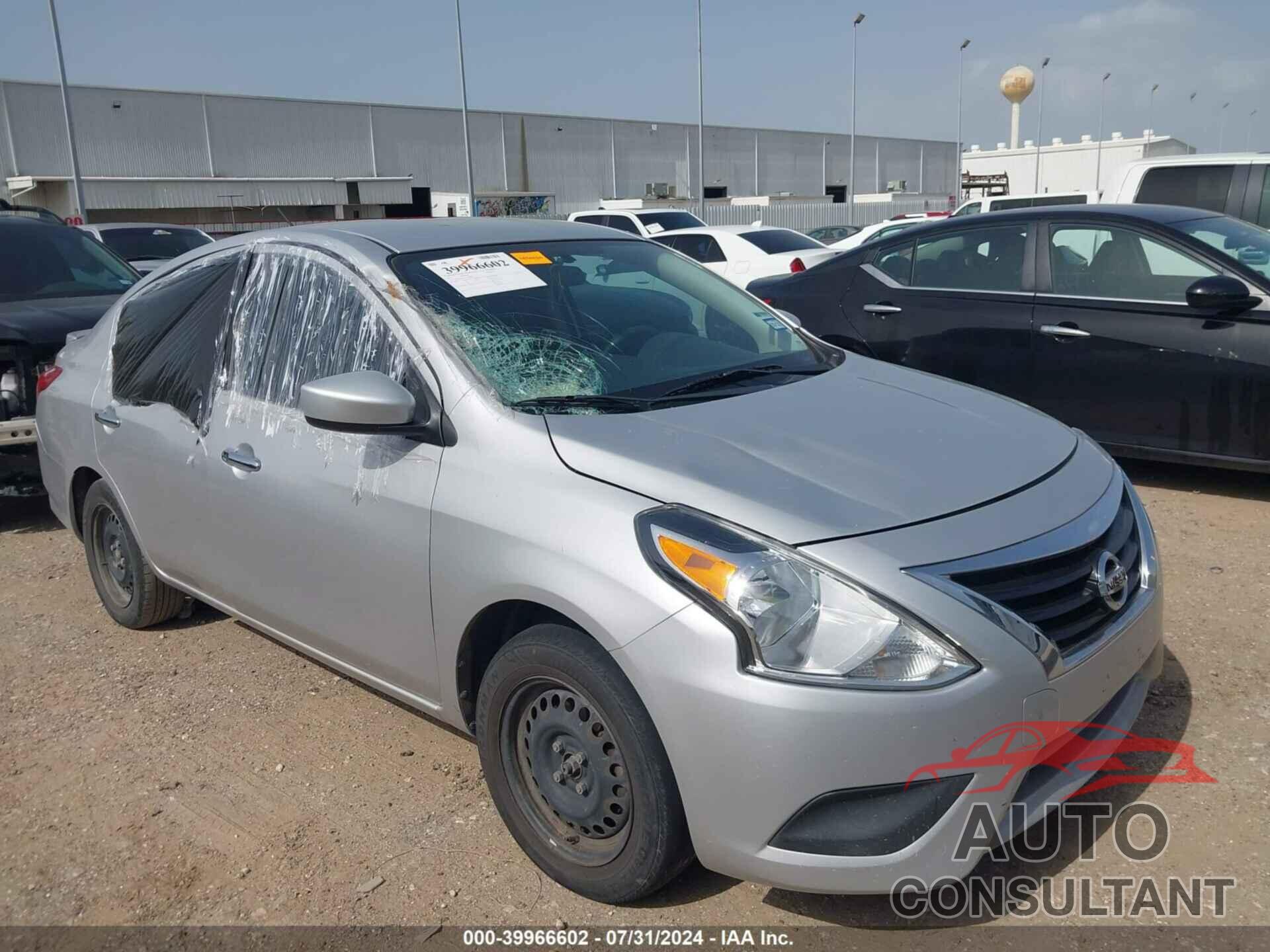 NISSAN VERSA 2019 - 3N1CN7AP4KL849883