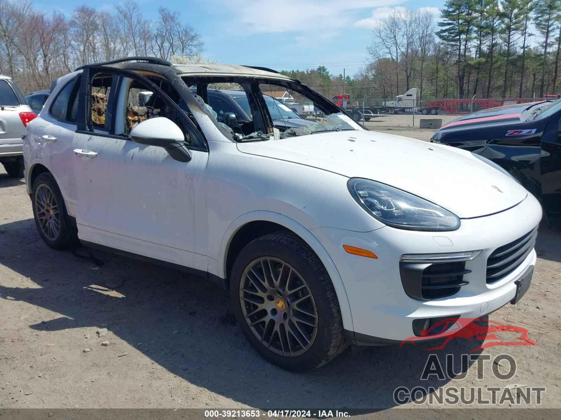 PORSCHE CAYENNE 2018 - WP1AA2A25JKA02327