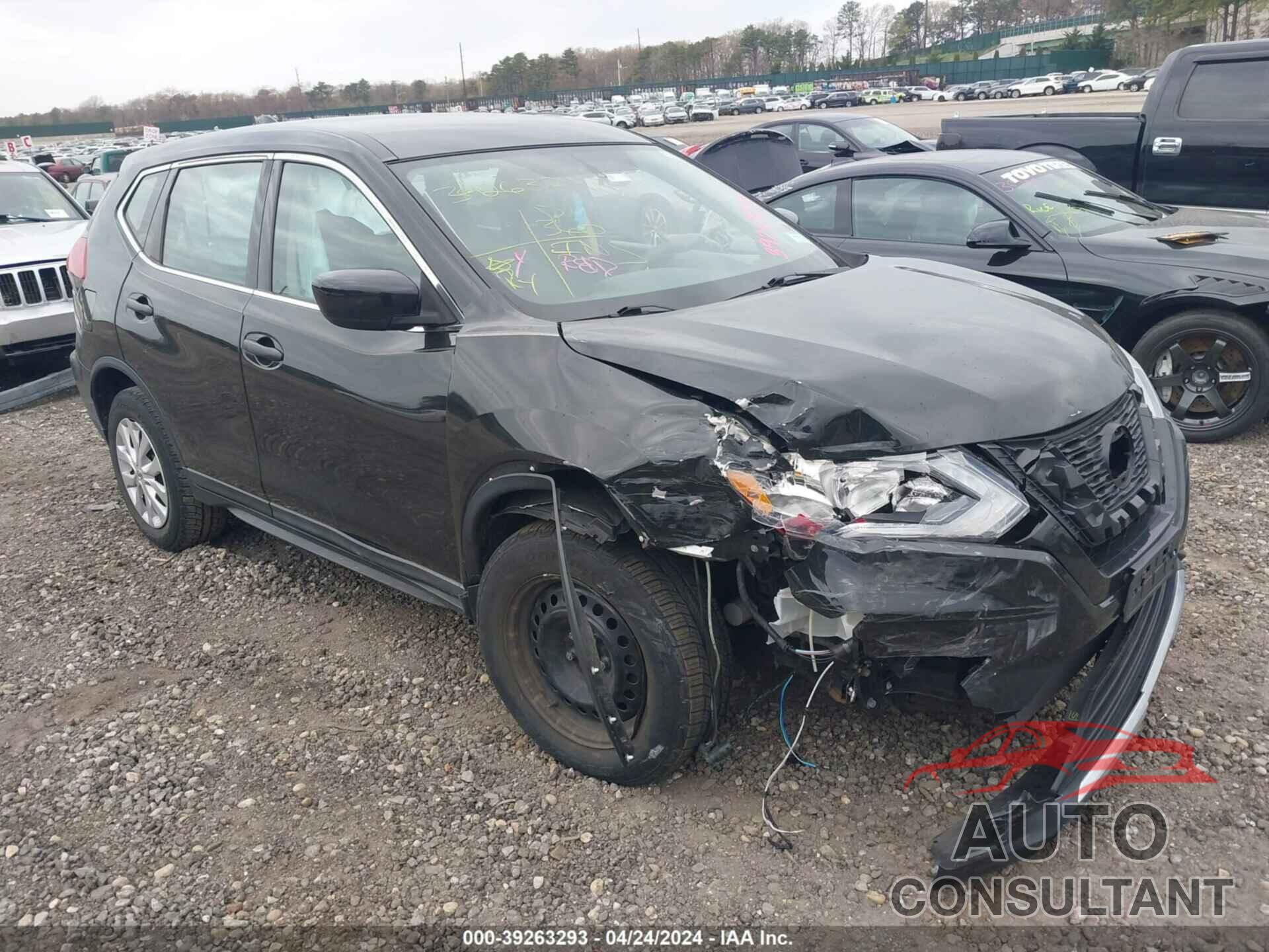 NISSAN ROGUE 2018 - KNMAT2MV7JP539625