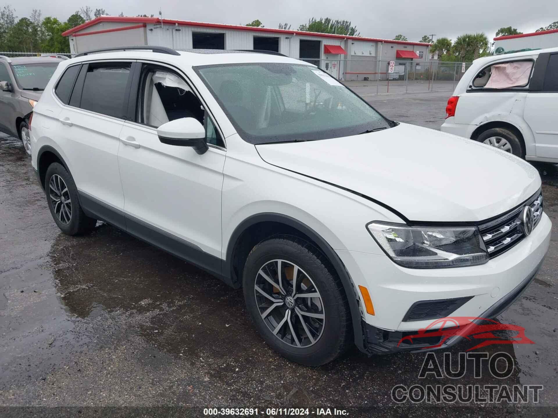 VOLKSWAGEN TIGUAN 2021 - 3VV3B7AX4MM064056