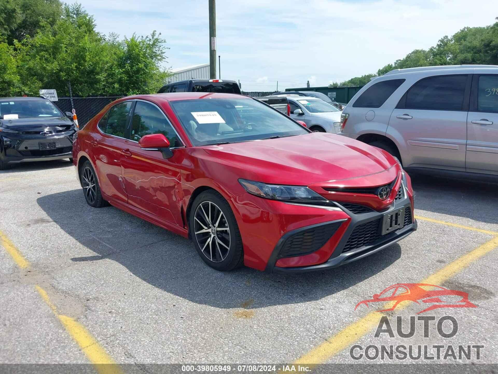 TOYOTA CAMRY 2022 - 4T1G11AK4NU057279