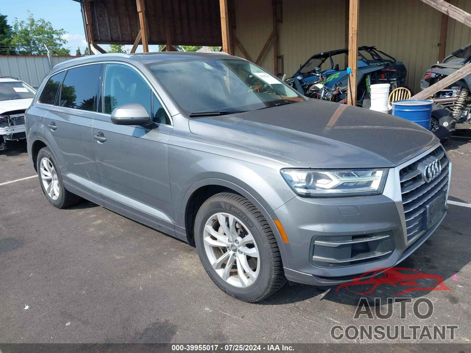 AUDI Q7 2017 - WA1LAAF78HD039440