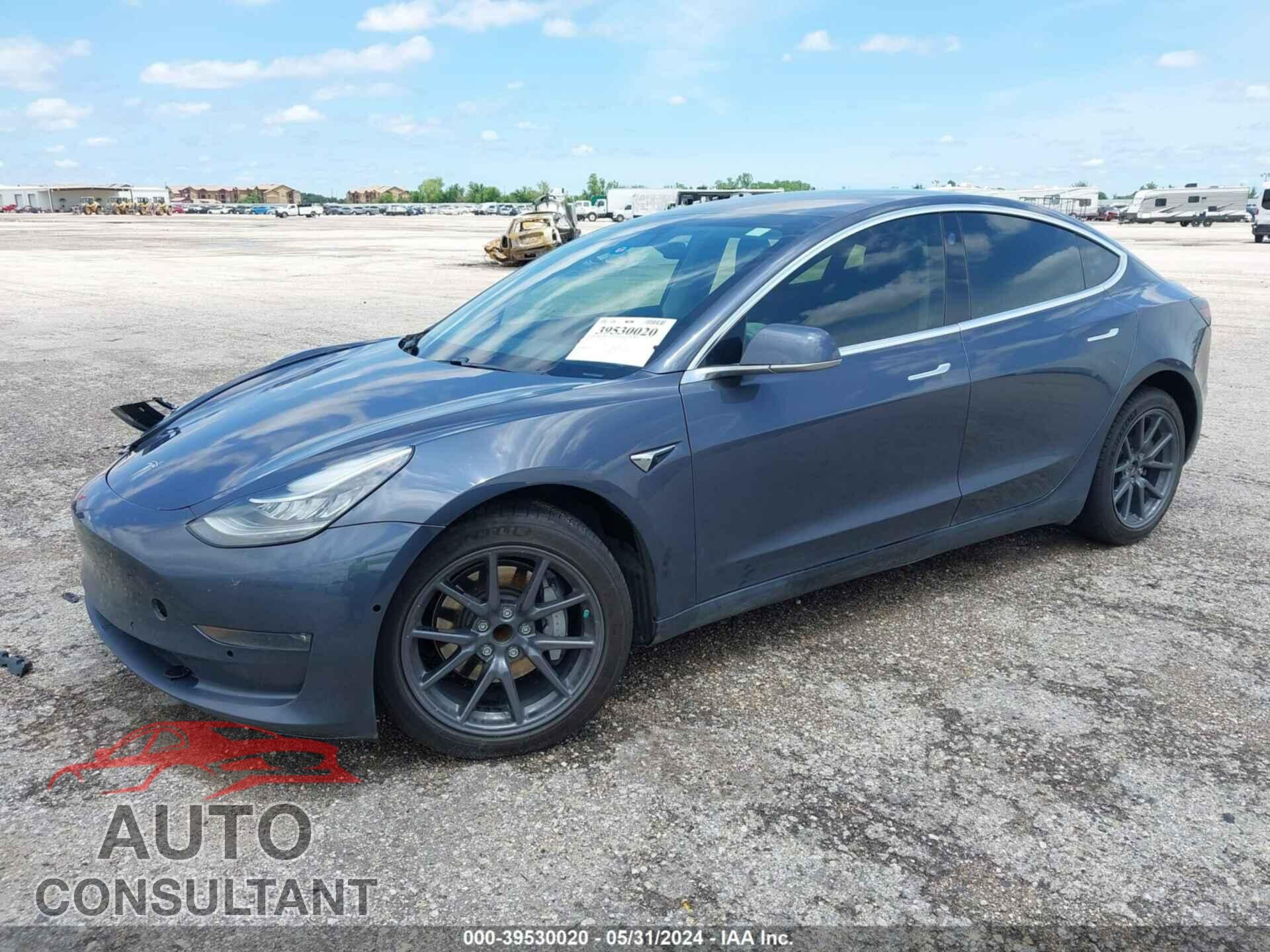 TESLA MODEL 3 2018 - 5YJ3E1EA8JF041095
