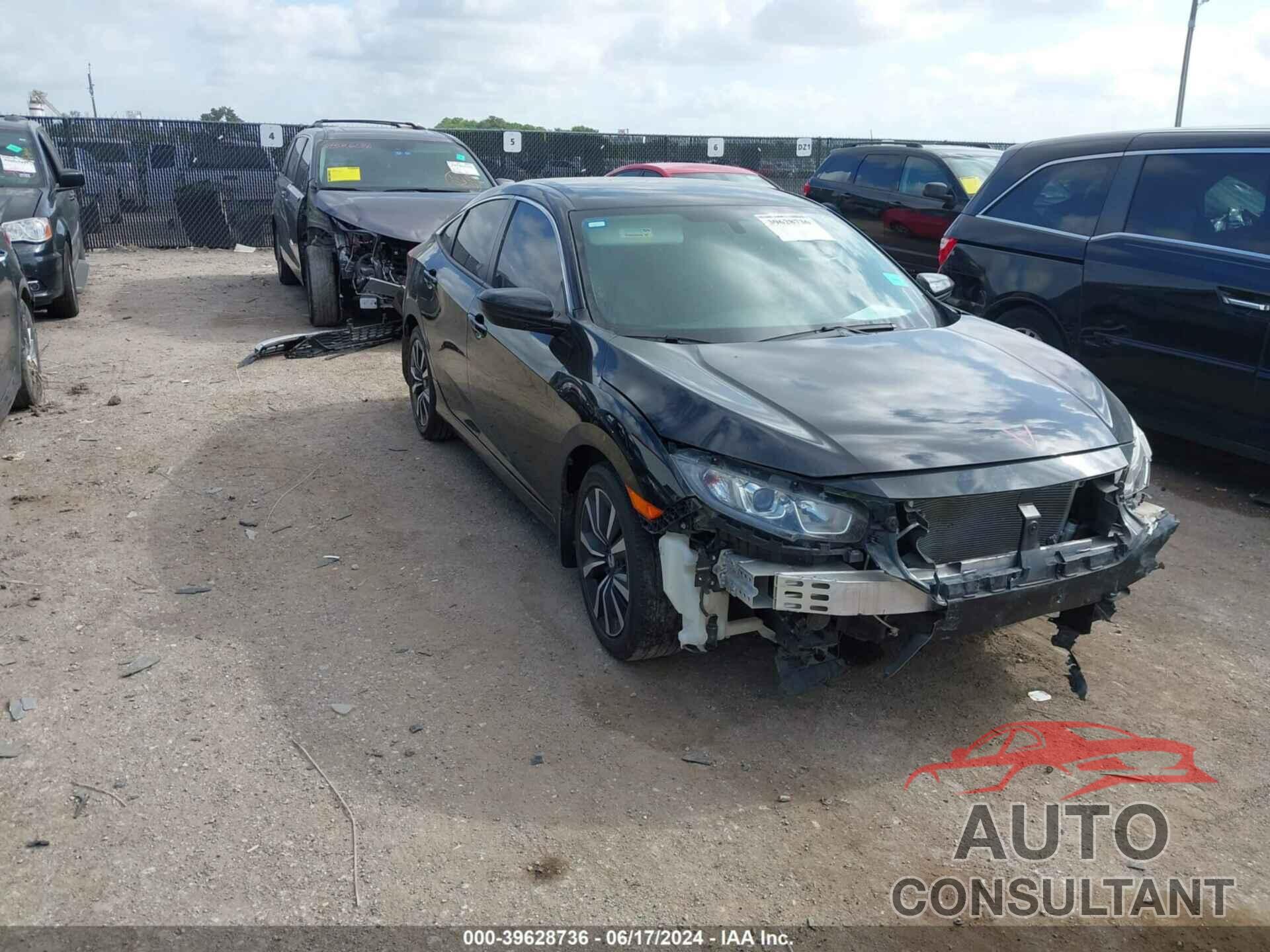 HONDA CIVIC 2018 - 19XFC2F58JE042411