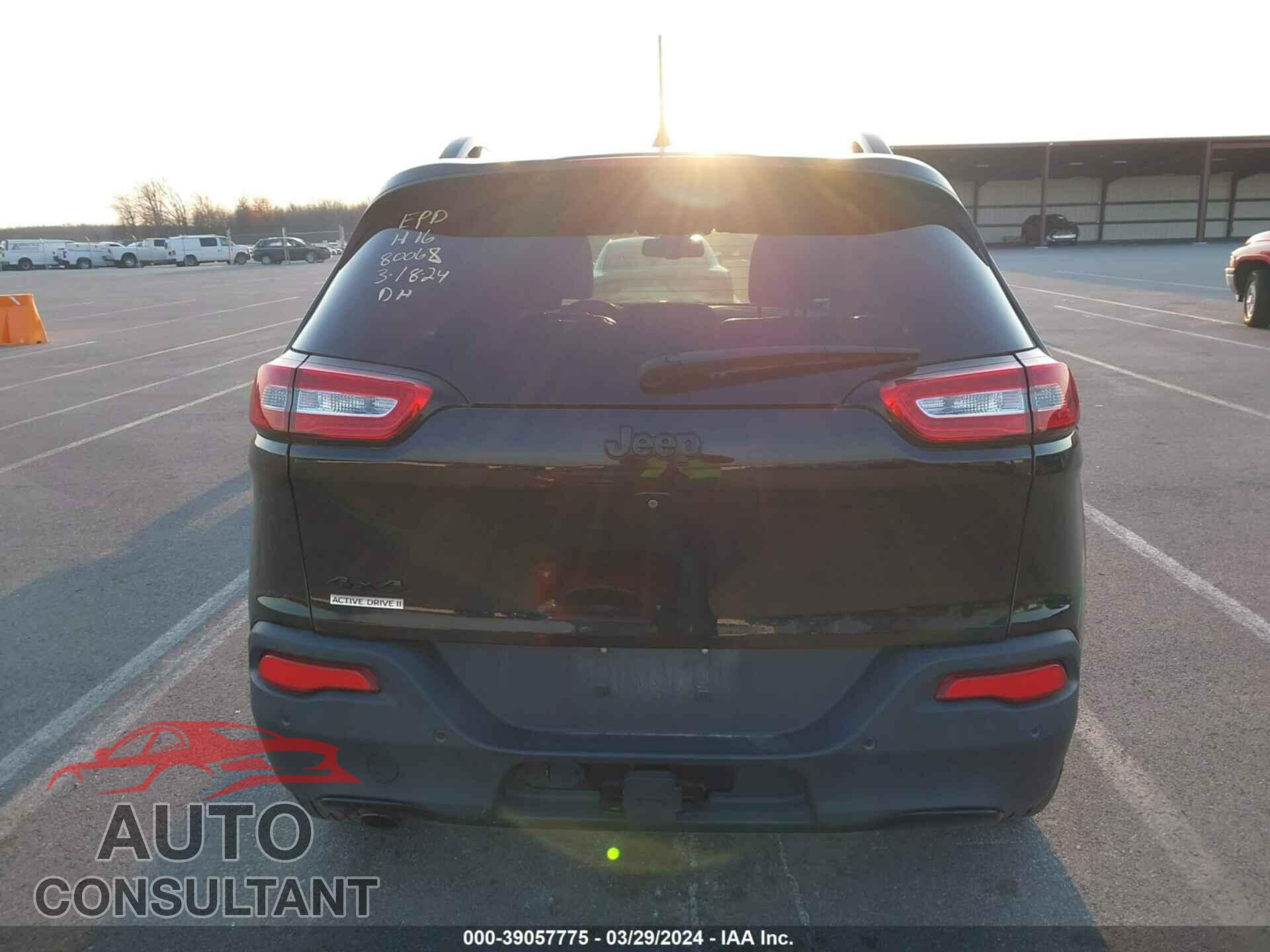 JEEP CHEROKEE 2018 - 1C4EJMDB3JD548017