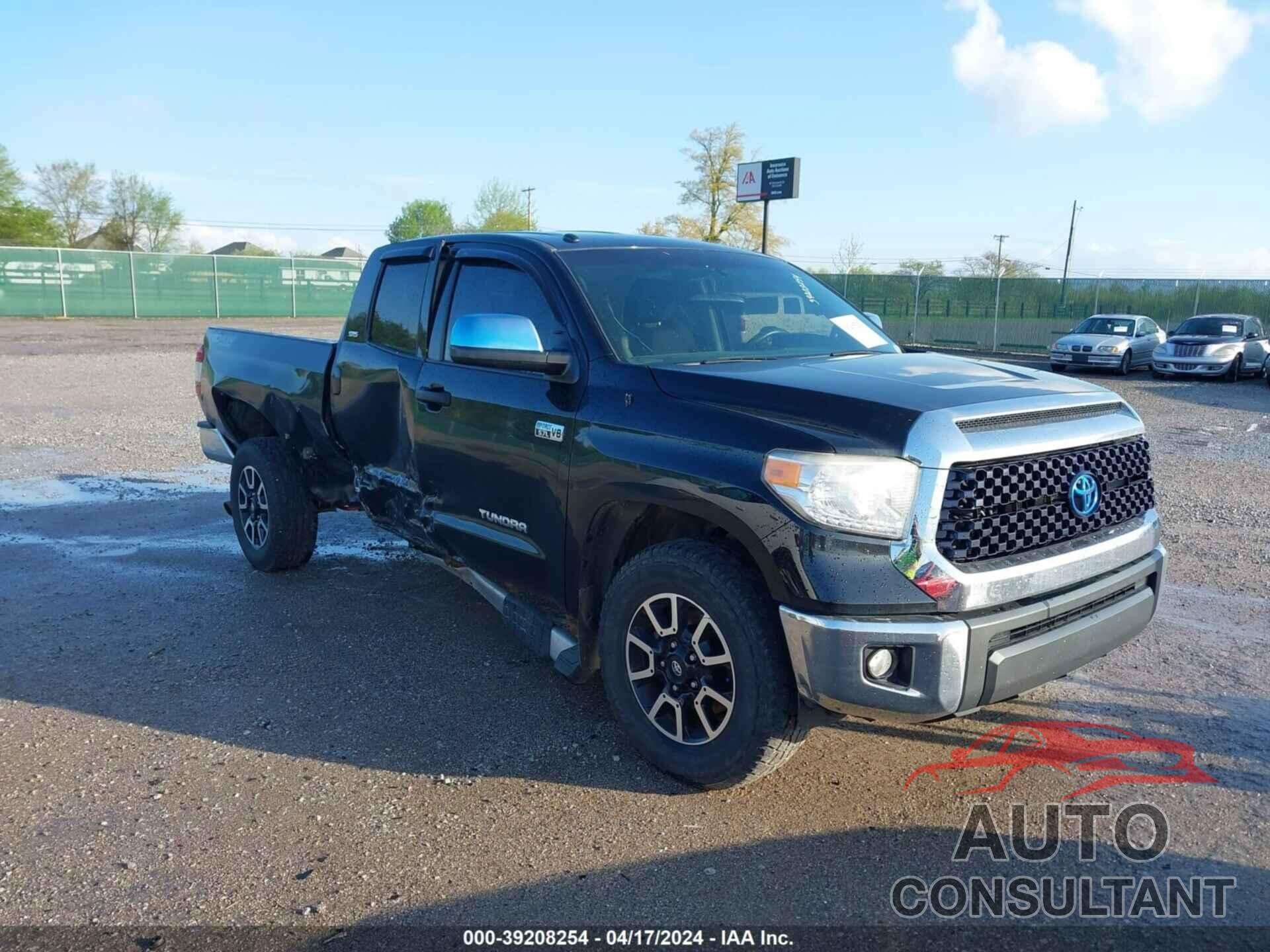 TOYOTA TUNDRA 2016 - 5TFUW5F18GX494686