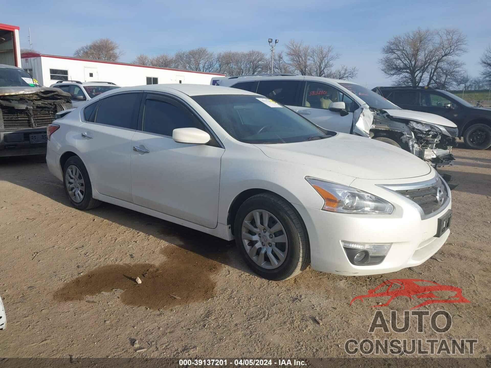 NISSAN ALTIMA 2014 - 1N4AL3AP3EN373851