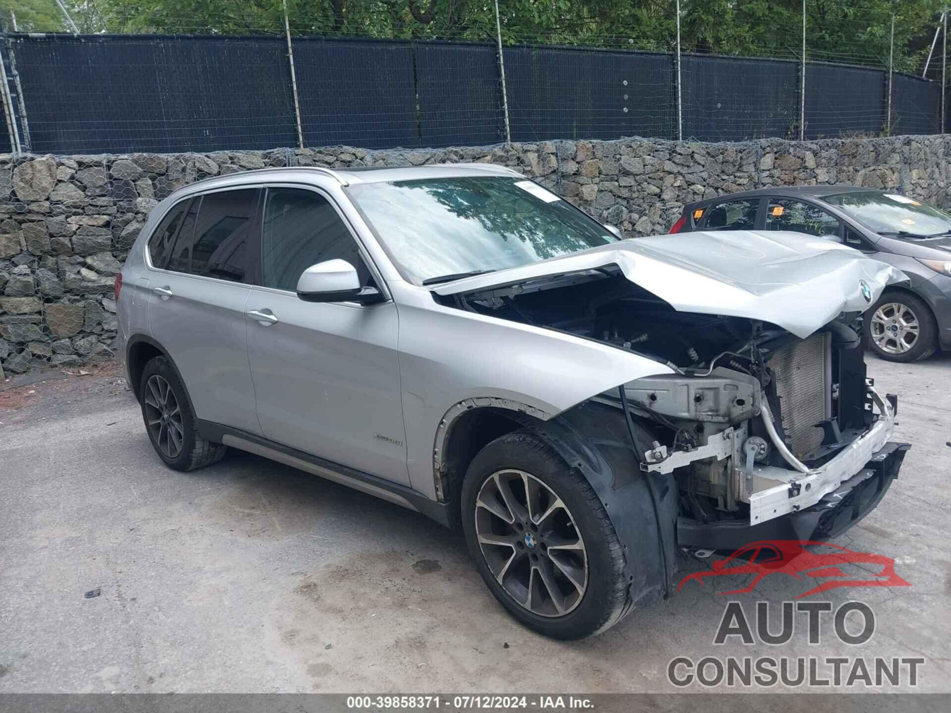 BMW X5 2018 - 5UXKR0C5XJ0X87741