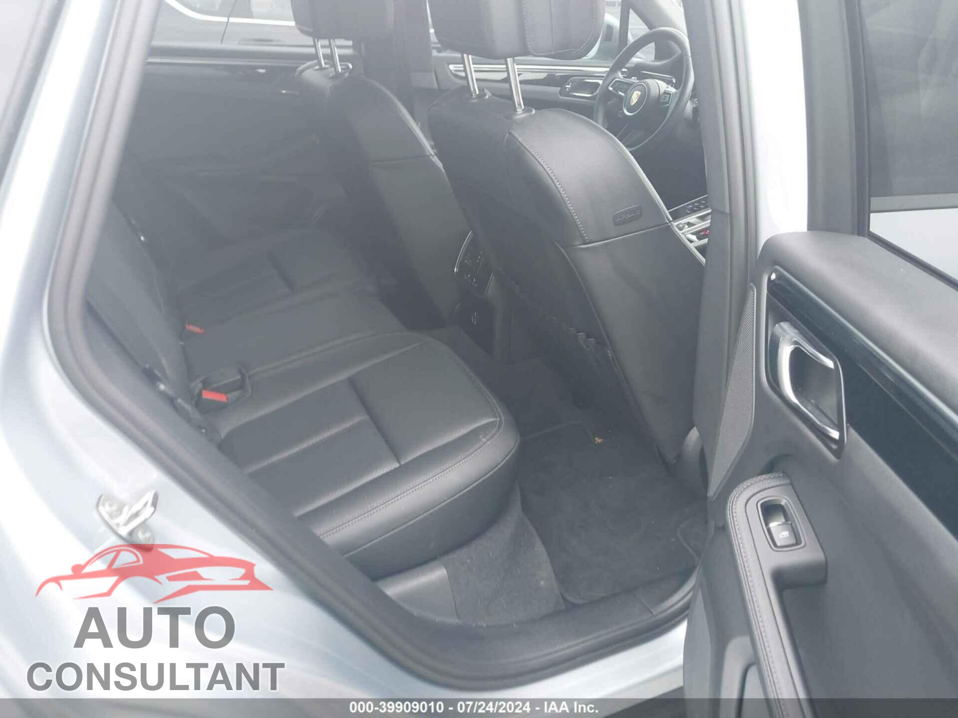 PORSCHE MACAN 2023 - WP1AA2A5XPLB18507