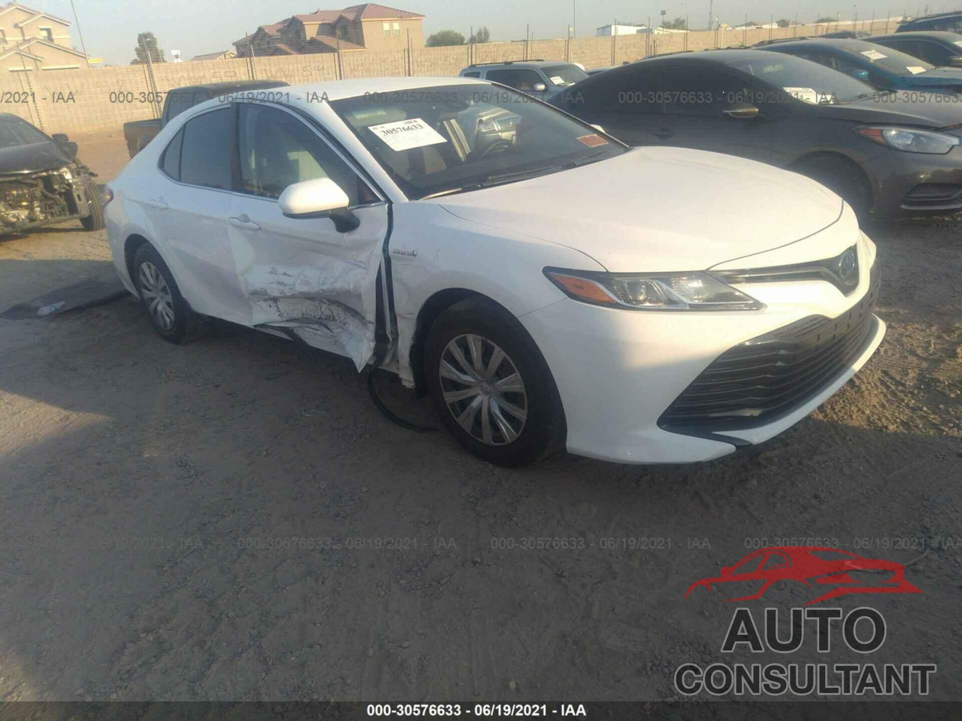 TOYOTA CAMRY 2018 - 4T1B31HK7JU505115