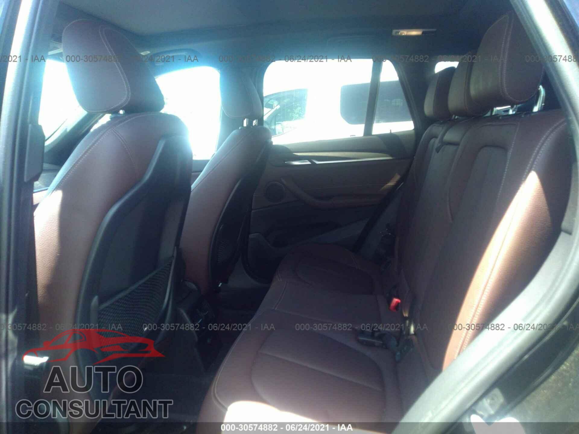BMW X1 2017 - WBXHT3Z36H4A58147