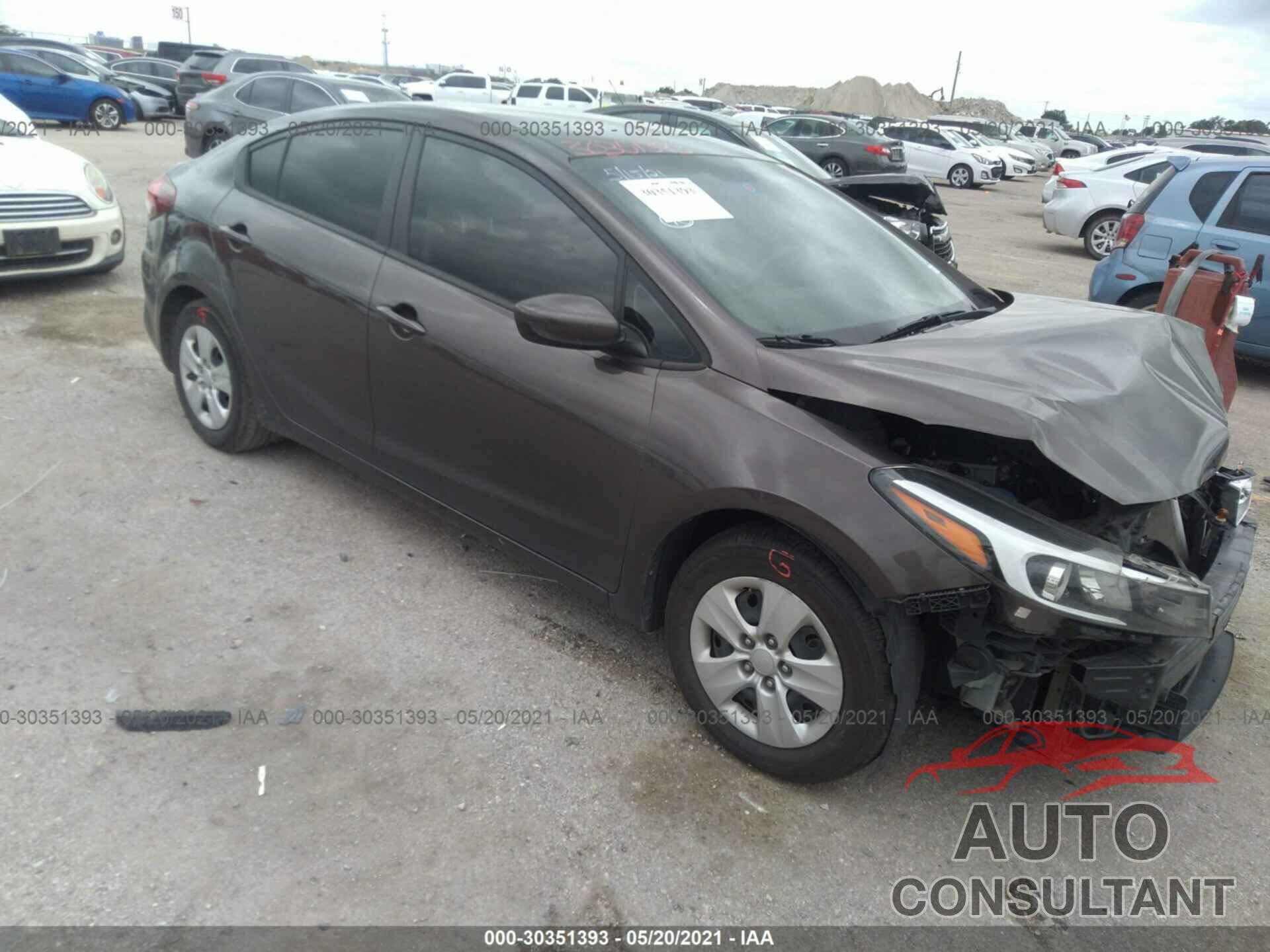 KIA FORTE 2017 - 3KPFK4A77HE156210