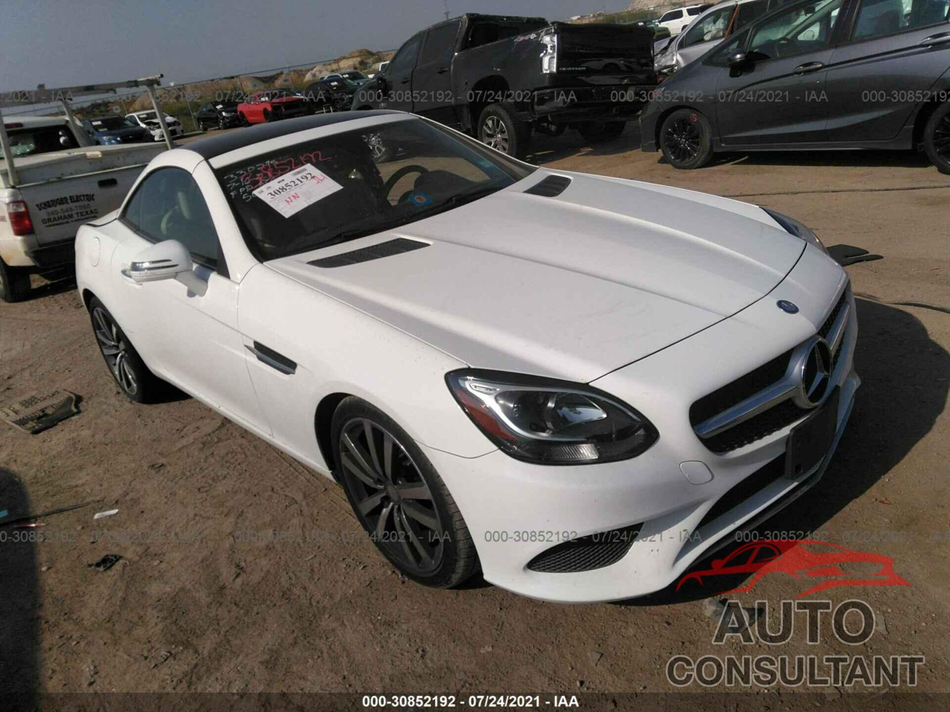 MERCEDES-BENZ SLC 2017 - WDDPK3JAXHF127340