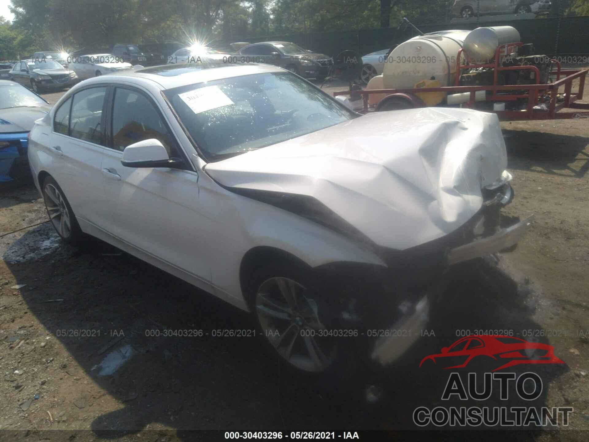 BMW 3 SERIES 2018 - WBA8D9G51JNU70097