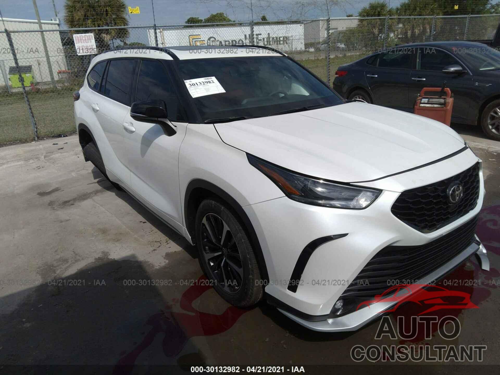 TOYOTA HIGHLANDER 2021 - 5TDLZRAH6MS048858