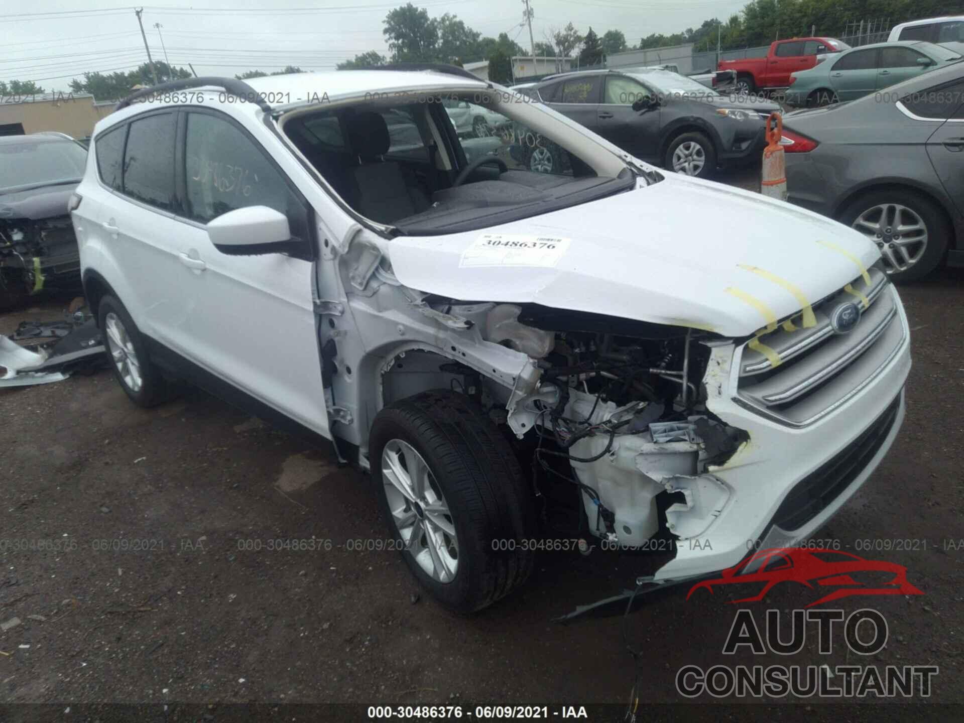 FORD ESCAPE 2018 - 1FMCU0GDXJUB23465