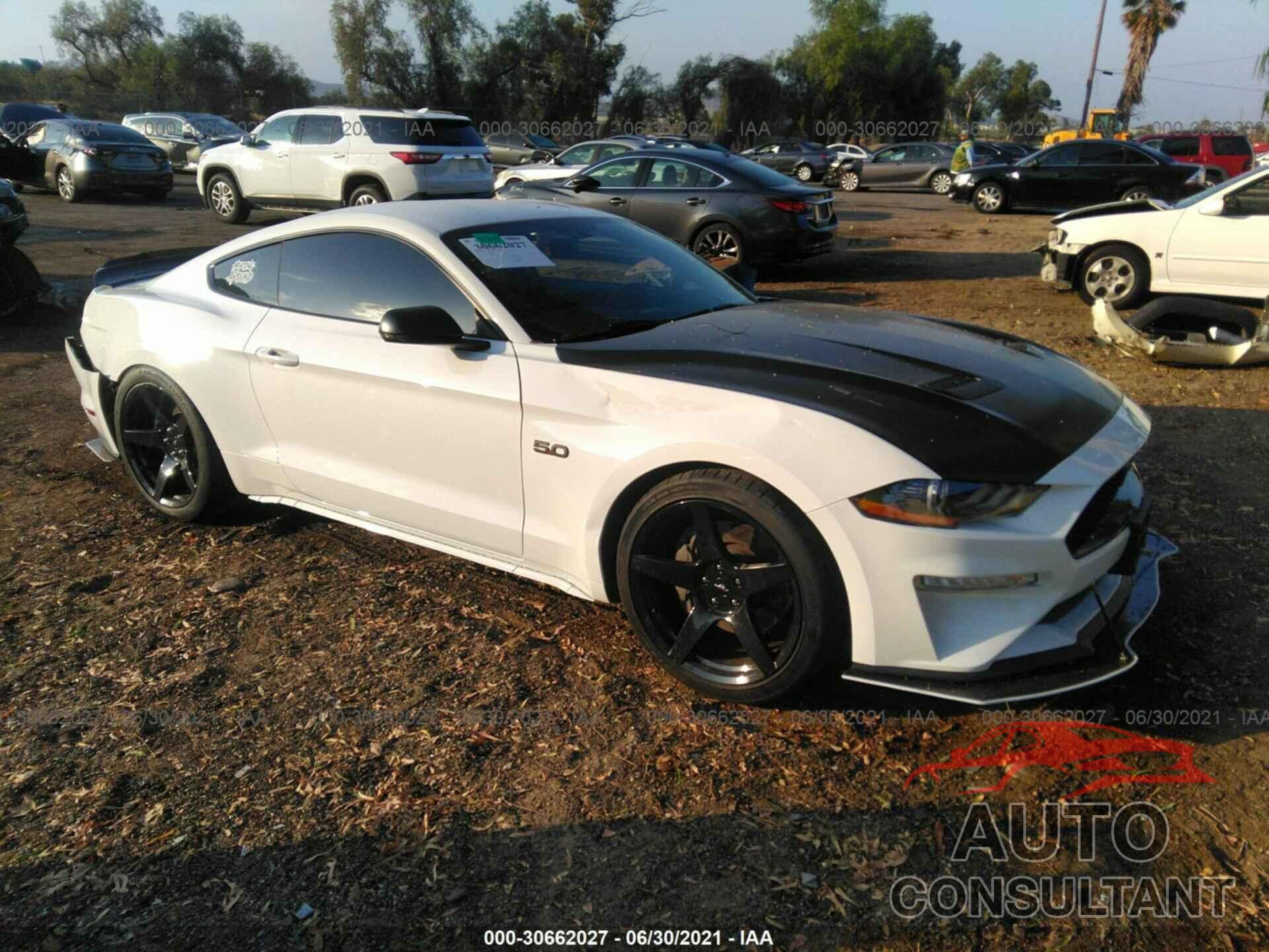 FORD MUSTANG 2019 - 1FA6P8CF7K5188547