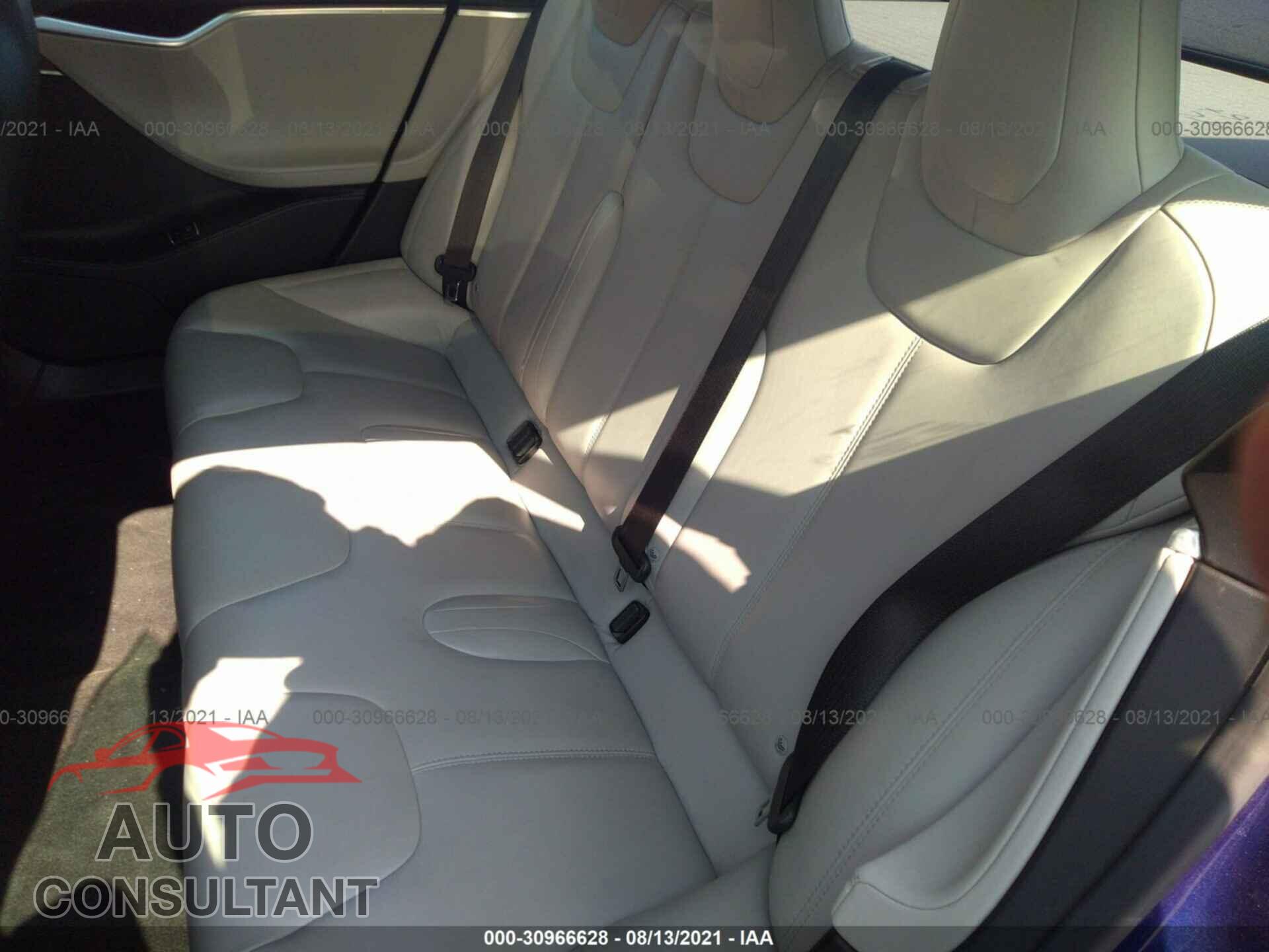 TESLA MODEL S 2015 - 5YJSA1E19FF114277