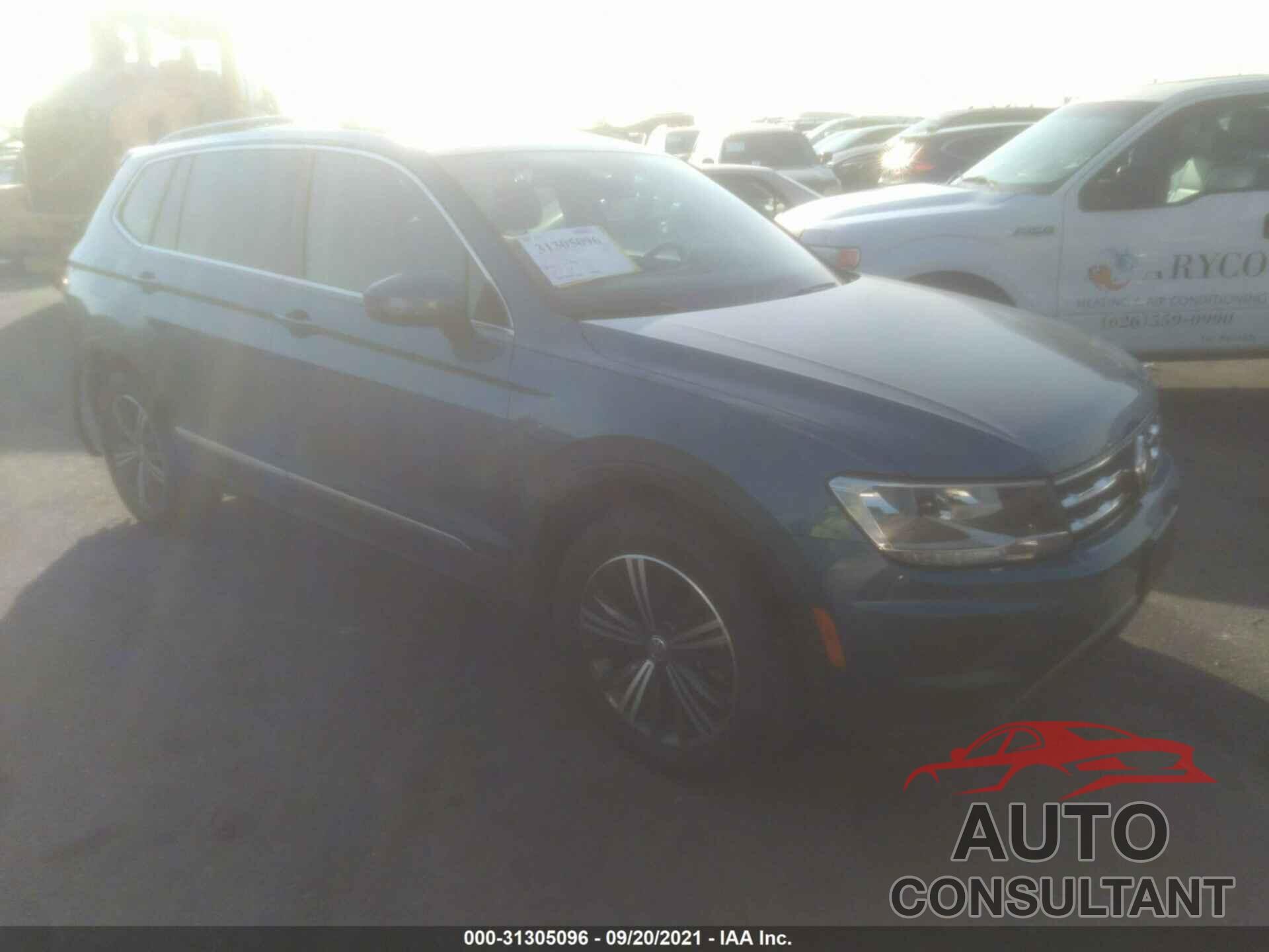 VOLKSWAGEN TIGUAN 2018 - 3VV3B7AX6JM041048