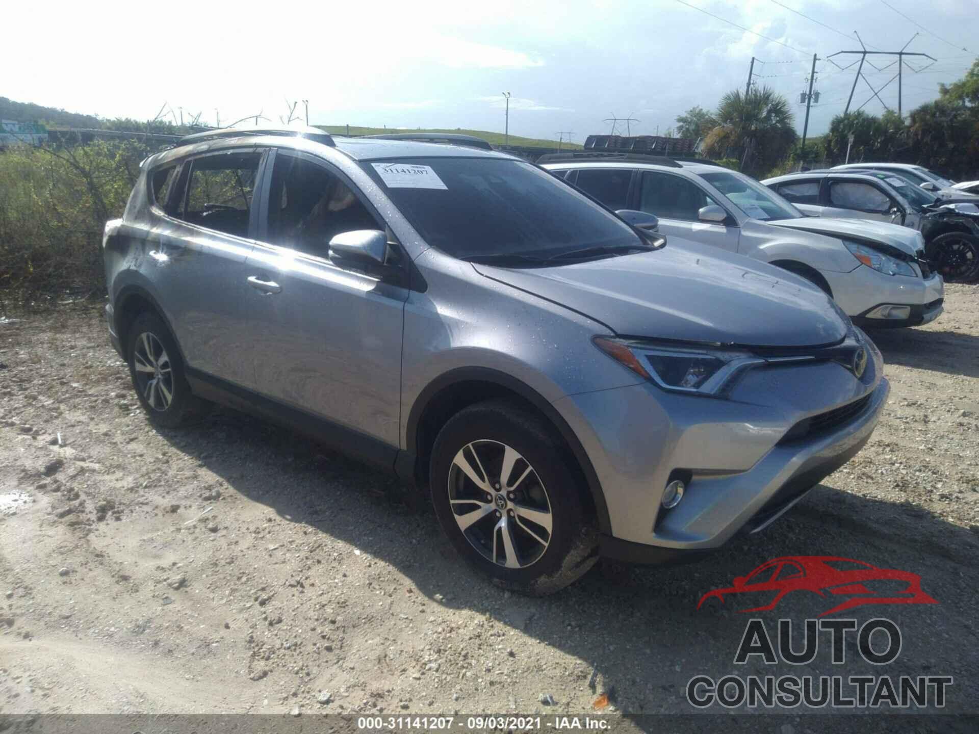 TOYOTA RAV4 2018 - JTMWFREV7JD115514
