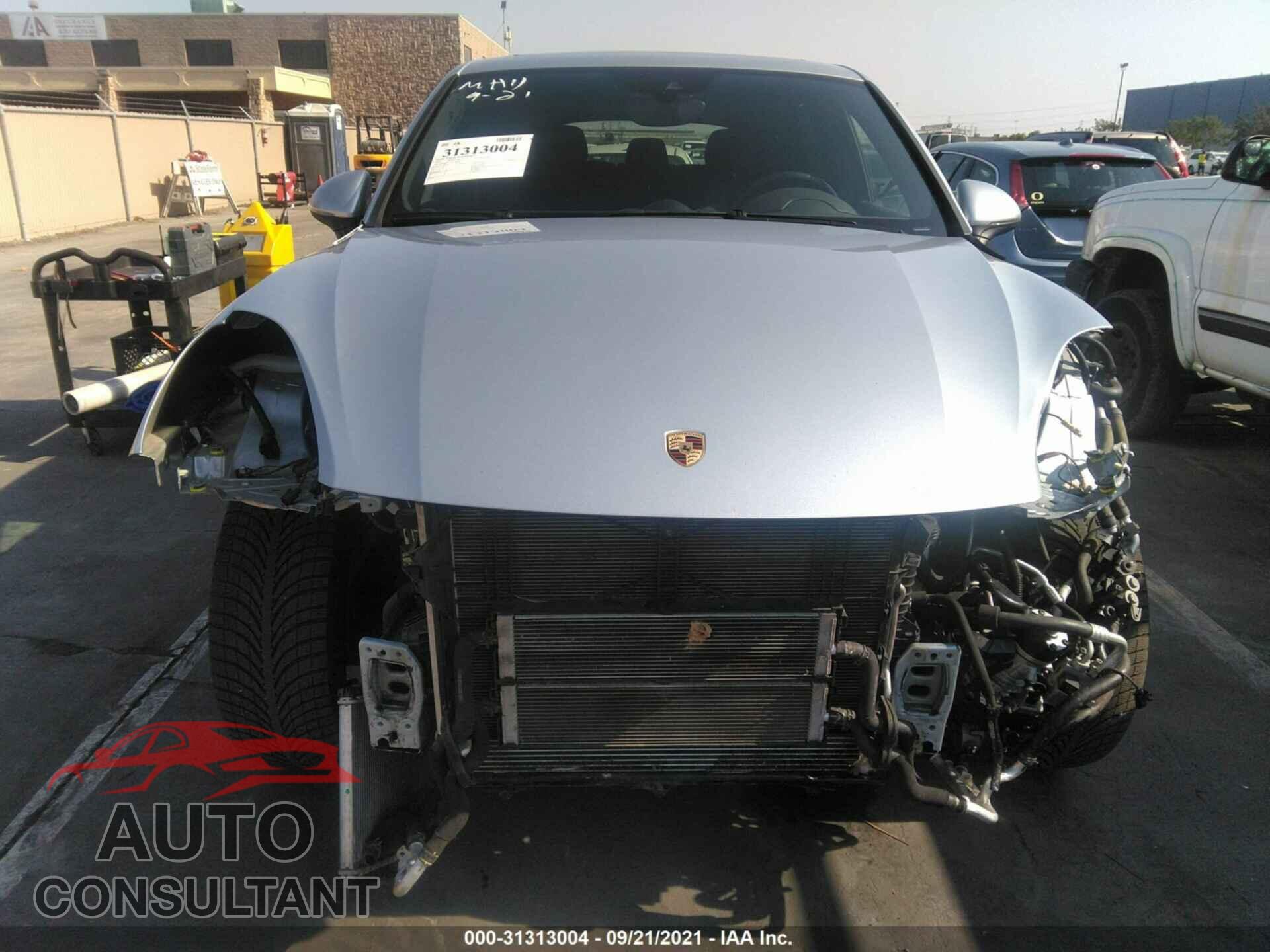 PORSCHE CAYENNE 2016 - WP1AE2A23GLA64154