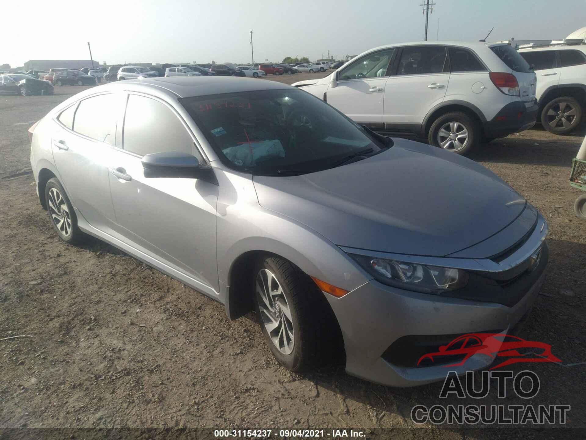 HONDA CIVIC SEDAN 2018 - 19XFC2F70JE034708