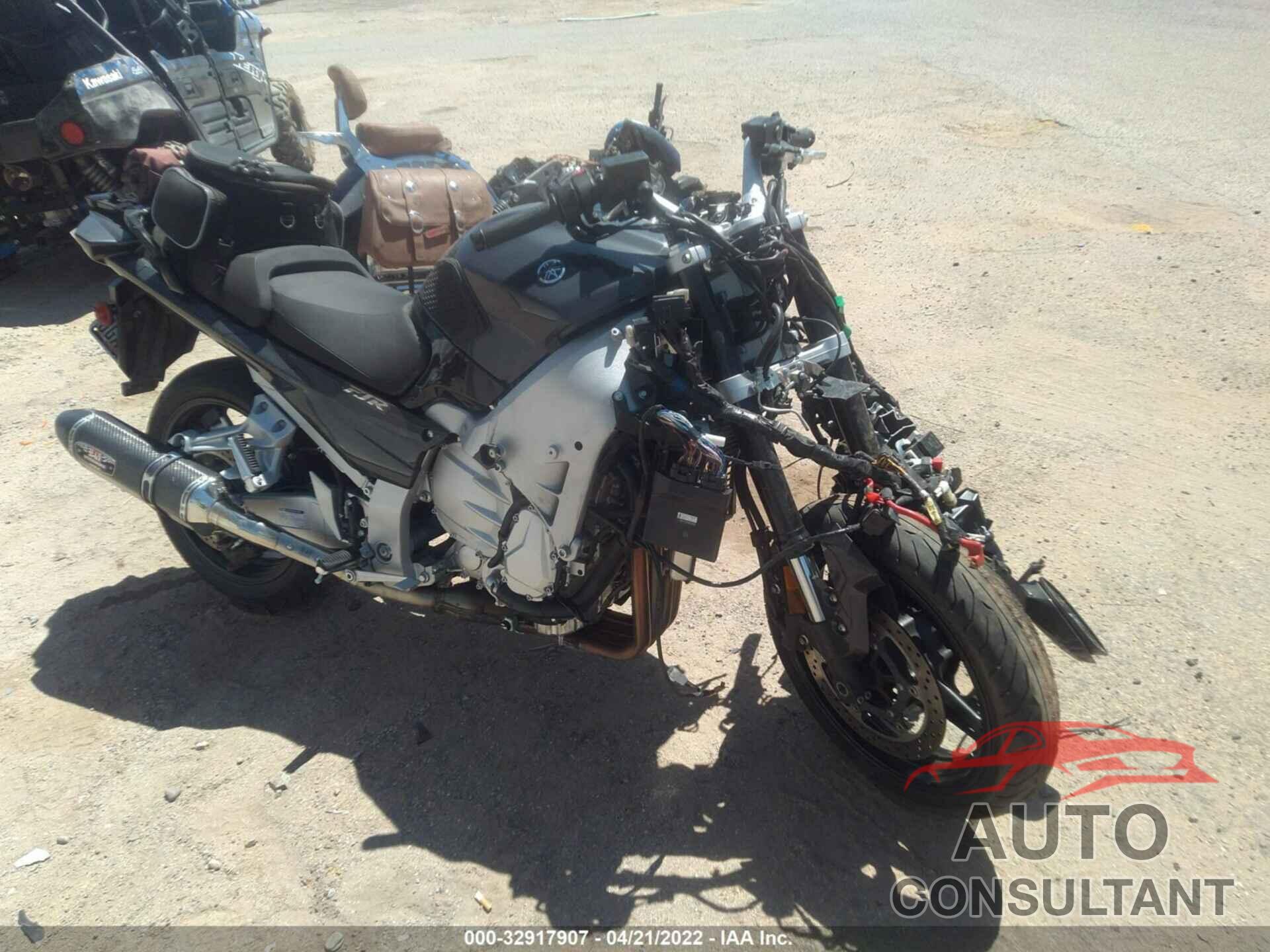 YAMAHA FJR1300 2020 - JYARP30E6LA000823