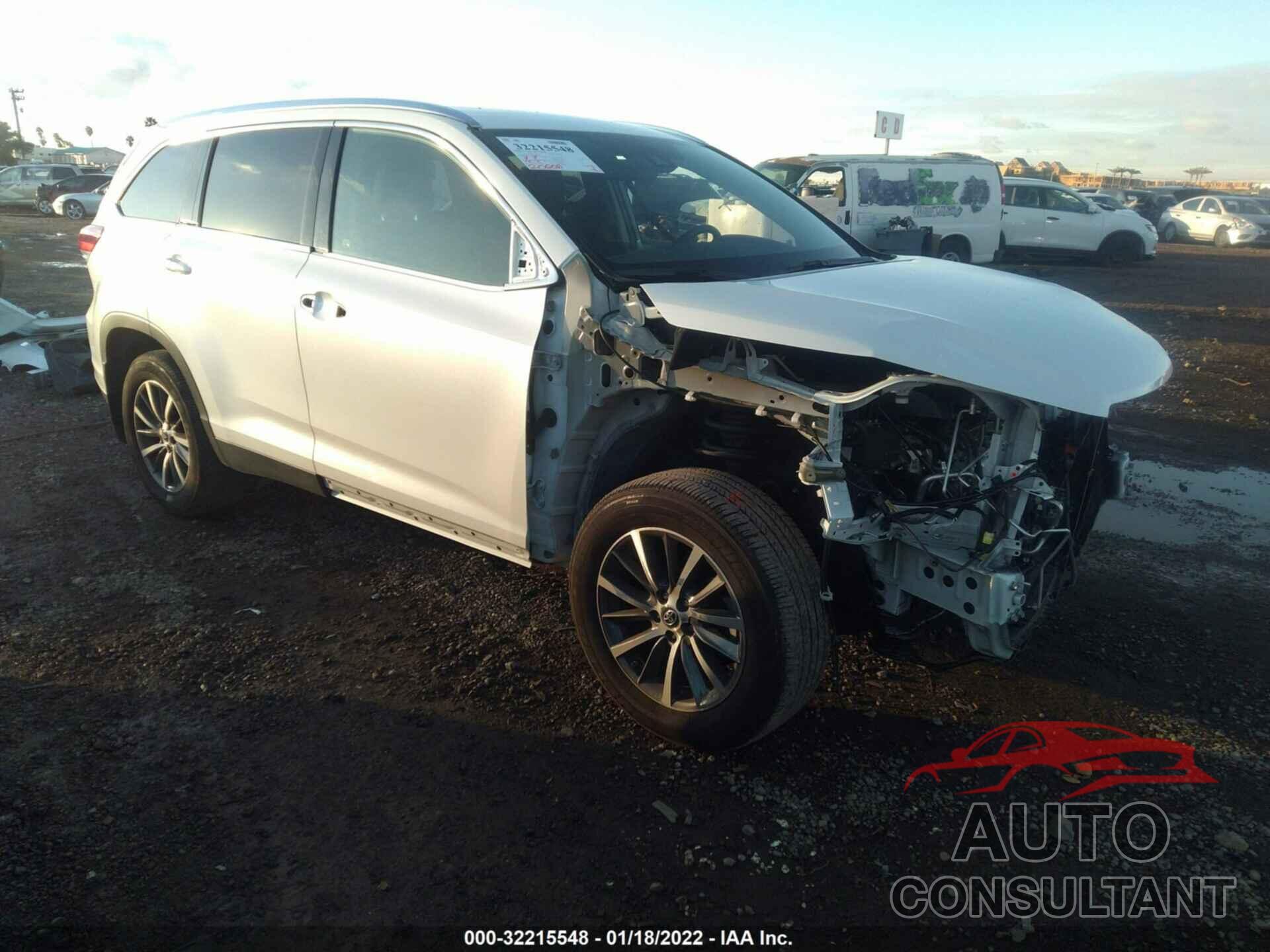 TOYOTA HIGHLANDER 2019 - 5TDKZRFH2KS351802