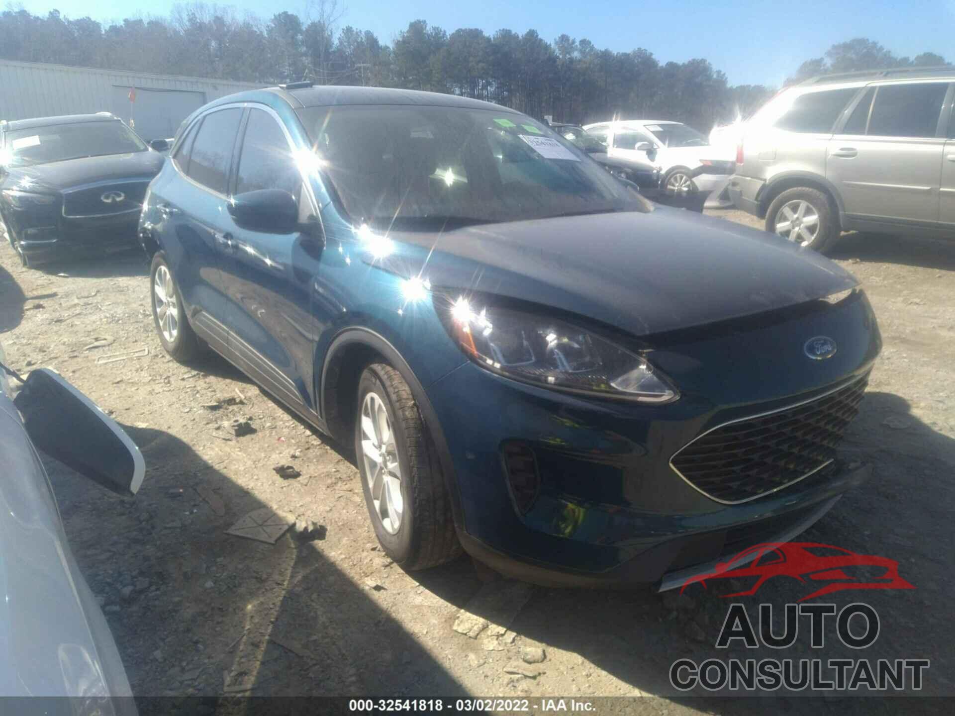 FORD ESCAPE 2020 - 1FMCU0G65LUA85325