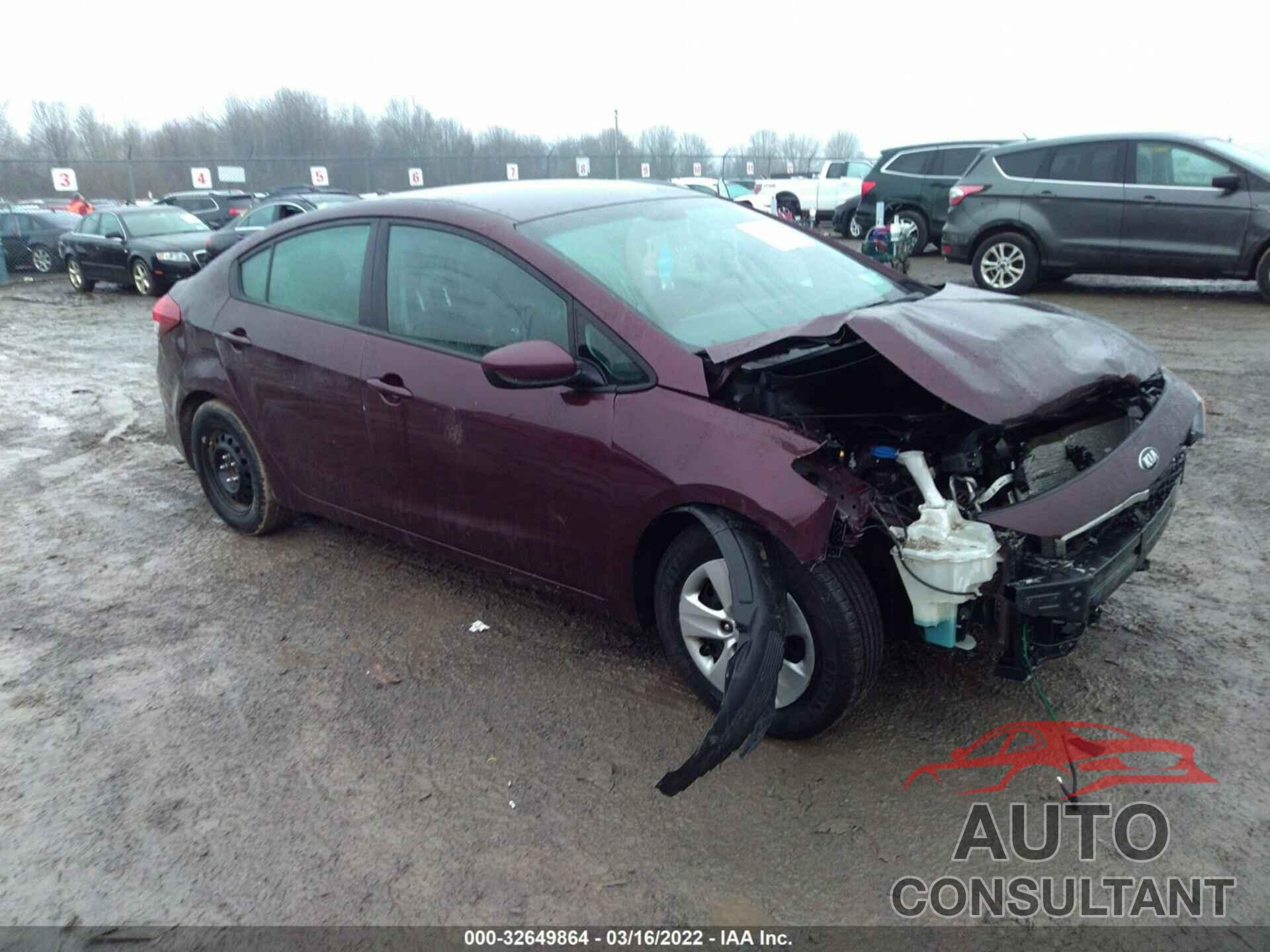 KIA FORTE 2018 - 3KPFK4A73JE246573