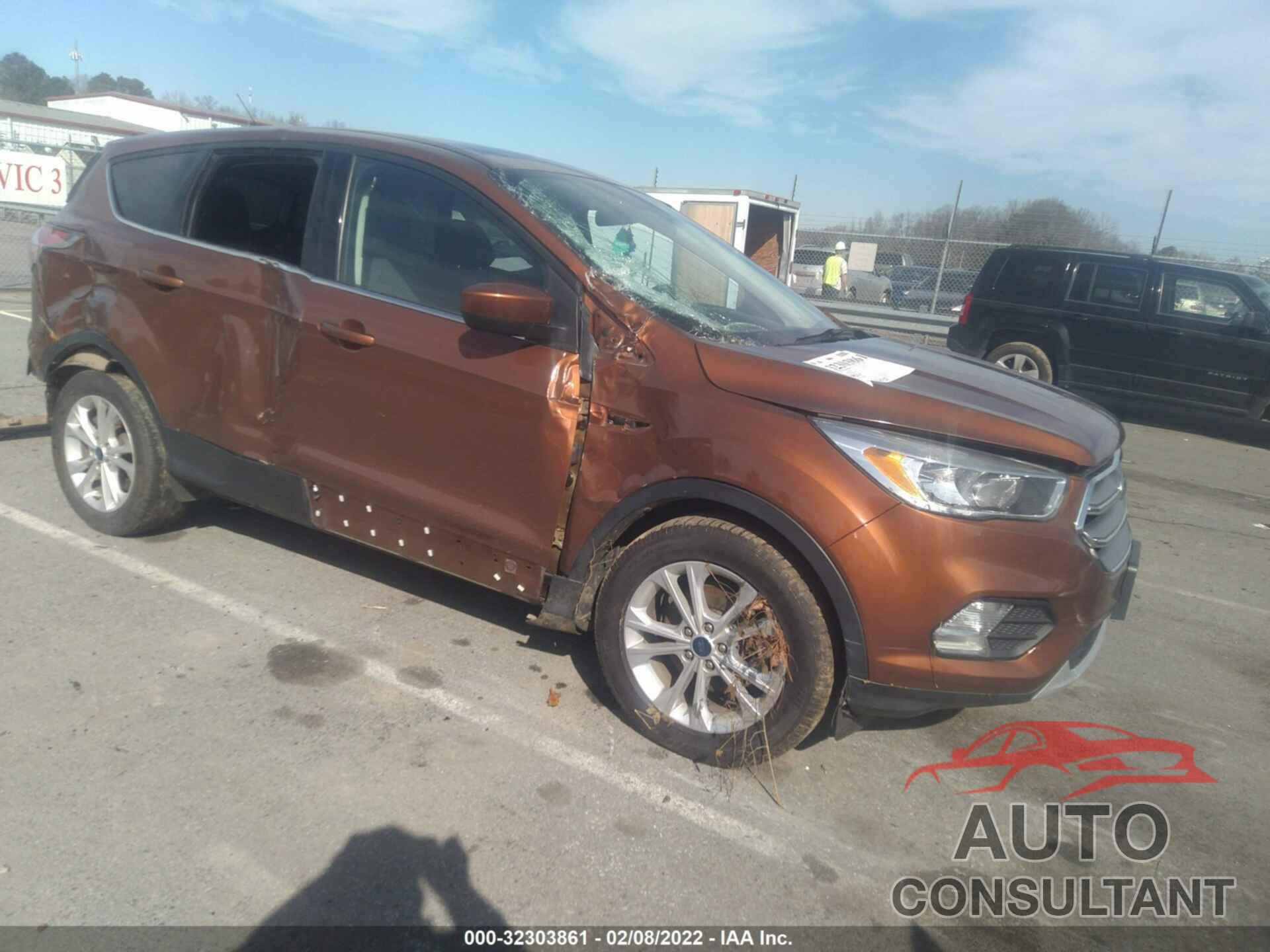 FORD ESCAPE 2017 - 1FMCU0GD0HUA40301